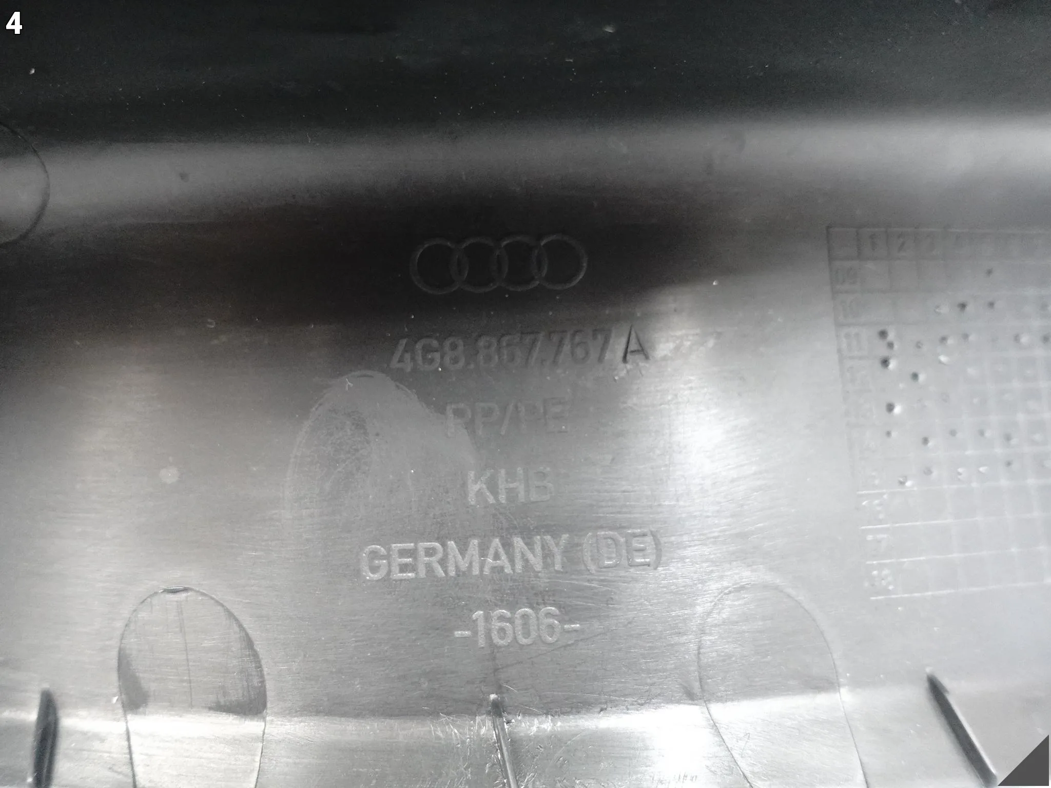 AUDI A7 S7 RS7 C7 4G8 10-18 LISTWA POSZYCIE OSŁONA PROGU LEWA TYŁ 4PK SOUL AUDI A7 S7 RS7 C7 4G8 10-18 LISTWA POSZYCIE OSŁONA PROGU LEWA TYŁ 4PK SOUL - obrazek 5