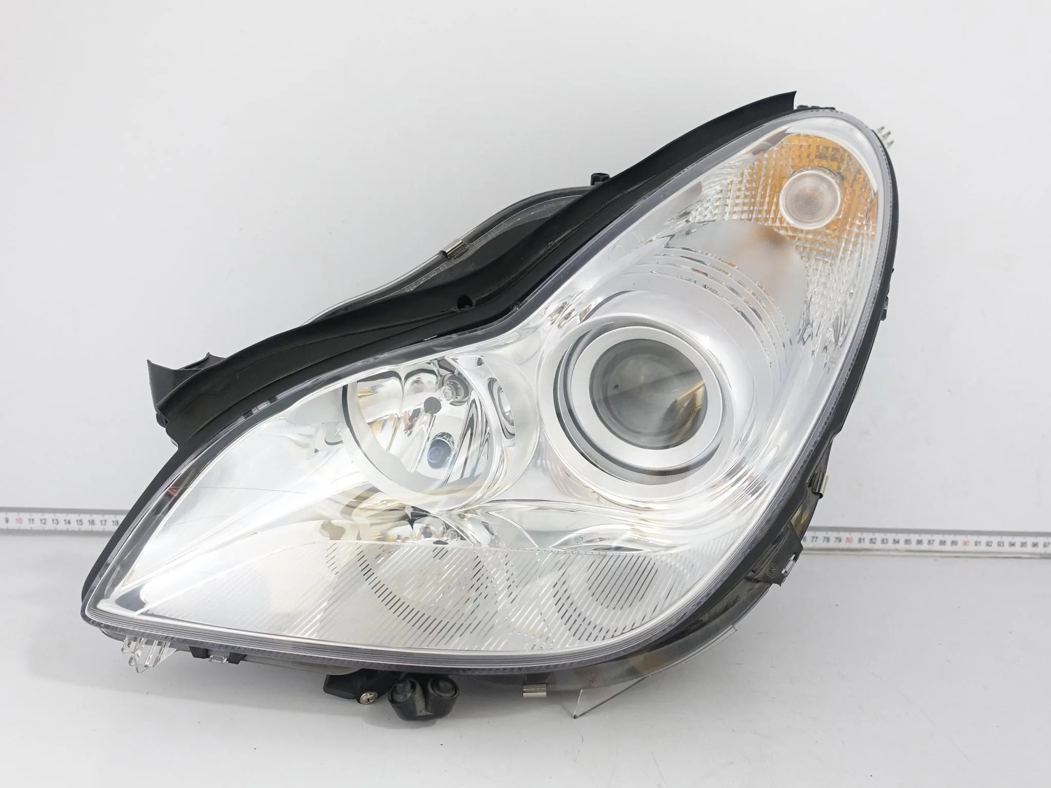 MERCEDES CLS C219 W219 04-10 XENON LAMPA LEWA MODUŁY SPRYSK EUROPA IDEALNA MERCEDES CLS C219 W219 04-10 XENON LAMPA LEWA MODUŁY SPRYSK EUROPA IDEALNA