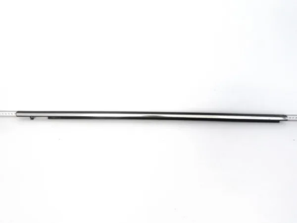 TOYOTA C-HR I 16-23 LIFT LISTWA ZGARNIAJĄCA SZYBY DRZWI PRZÓD PRAWA CHROM TOYOTA C-HR I 16-23 LIFT LISTWA ZGARNIAJĄCA SZYBY DRZWI PRZÓD PRAWA CHROM