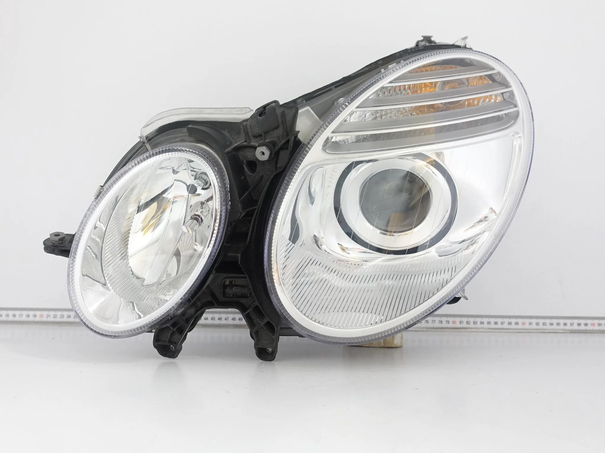 MERCEDES E-KLASA W211 S211 06-09 LIFT MOPF XENON LAMPA LEWA PRZÓD EUROPA MERCEDES E-KLASA W211 S211 06-09 LIFT MOPF XENON LAMPA LEWA PRZÓD EUROPA