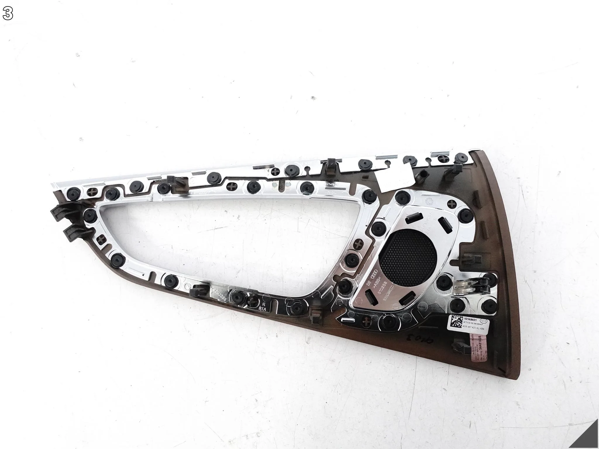 AUDI A7 S7 RS7 4G8 C7 10-18 OSŁONA DEKOR DRZWI LISTWA PRAWA TYŁ CHROM KB4 AUDI A7 S7 RS7 4G8 C7 10-18 OSŁONA DEKOR DRZWI LISTWA PRAWA TYŁ CHROM KB4 - obrazek 4