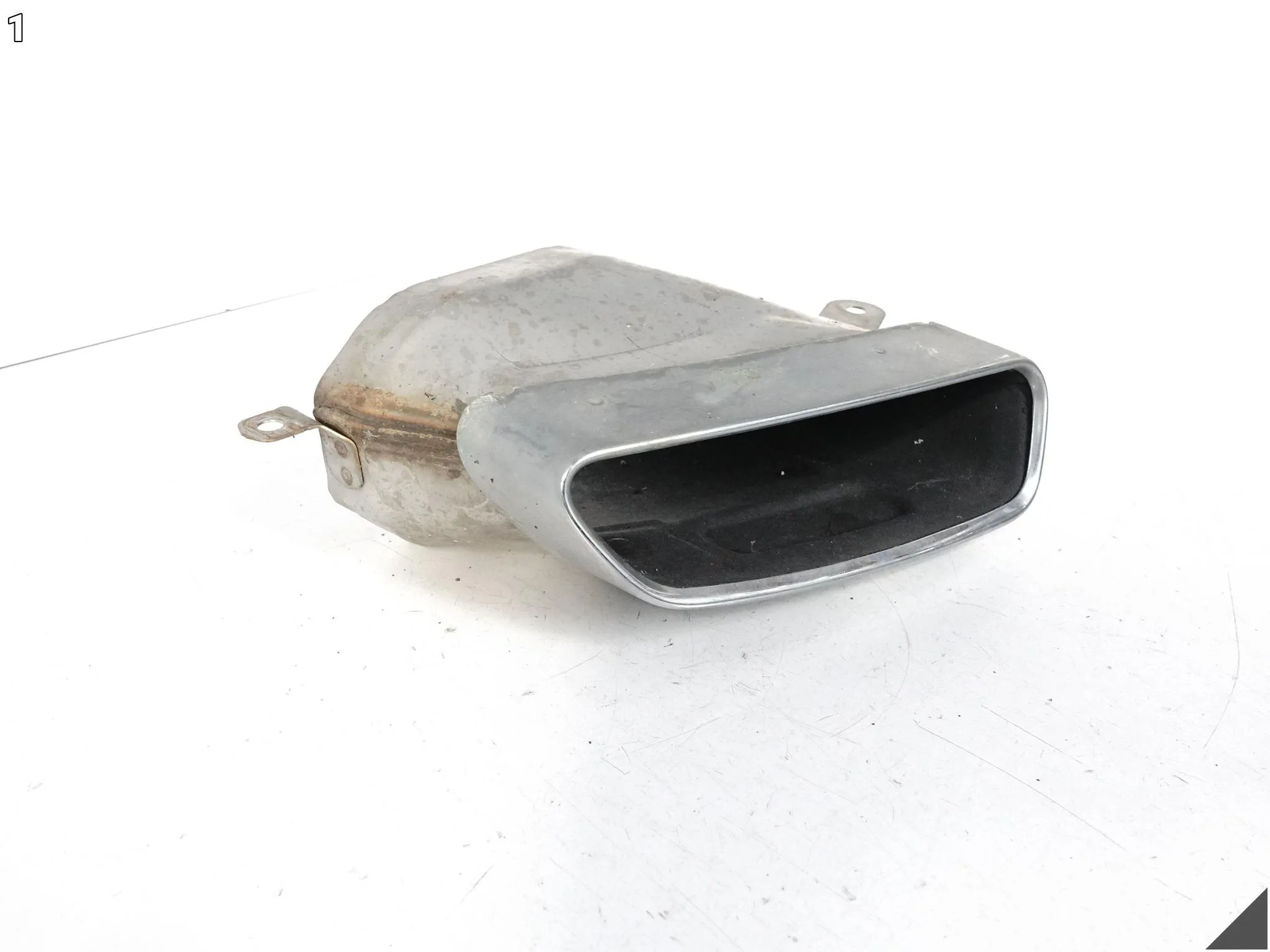 AUDI A6 4G0 A7 4G8 C7 14-18 LIFT KOŃCÓWKA TŁUMIKA WYDECHU CHROM PRAWA TYŁ AUDI A6 4G0 A7 4G8 C7 14-18 LIFT KOŃCÓWKA TŁUMIKA WYDECHU CHROM PRAWA TYŁ - obrazek 2