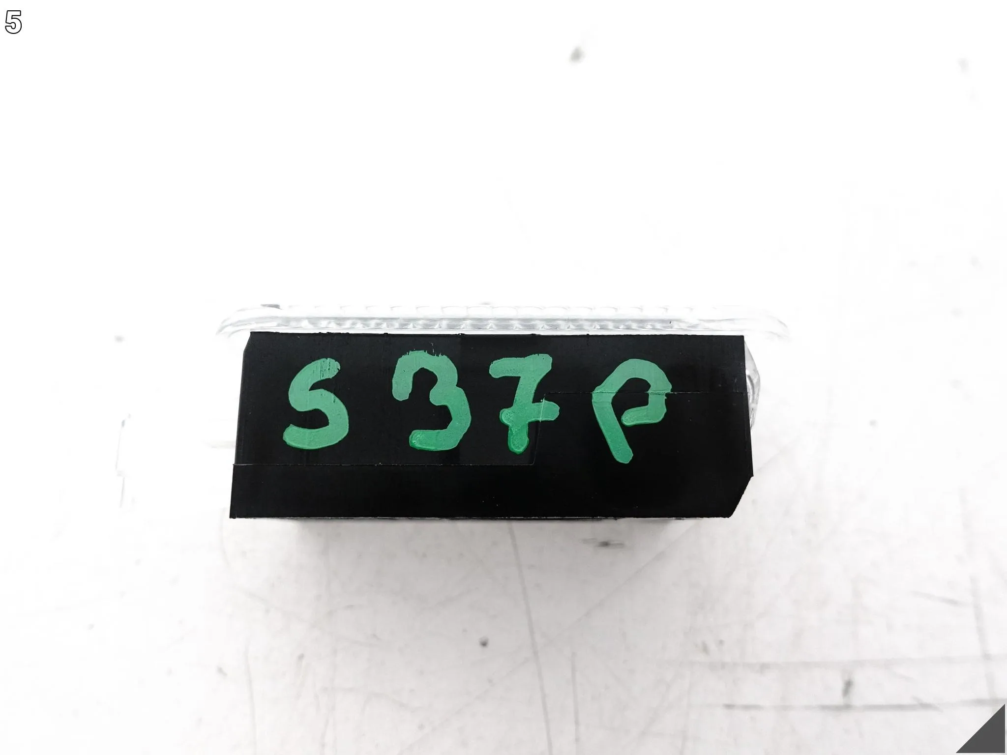 AUDI Q3 II 83A F3 SKODA SEAT VW CUPRA LAMPKA OŚWIETLENIE KABINY LED TYŁ AUDI Q3 II 83A F3 SKODA SEAT VW CUPRA LAMPKA OŚWIETLENIE KABINY LED TYŁ - obrazek 6