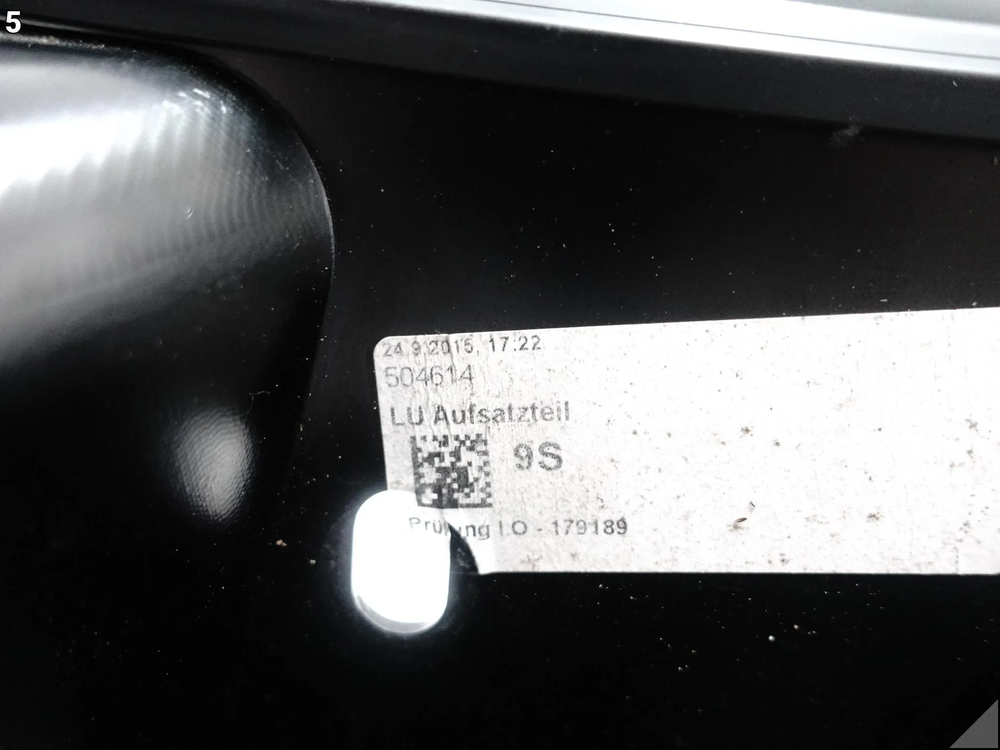 AUDI A7 S7 RS7 4G8 C7 10-18 BLENDA DOKŁADKA KLAPY BAGAŻNIKA TYŁ KOLOR N3N3 AUDI A7 S7 RS7 4G8 C7 10-18 BLENDA DOKŁADKA KLAPY BAGAŻNIKA TYŁ KOLOR N3N3 - obrazek 6