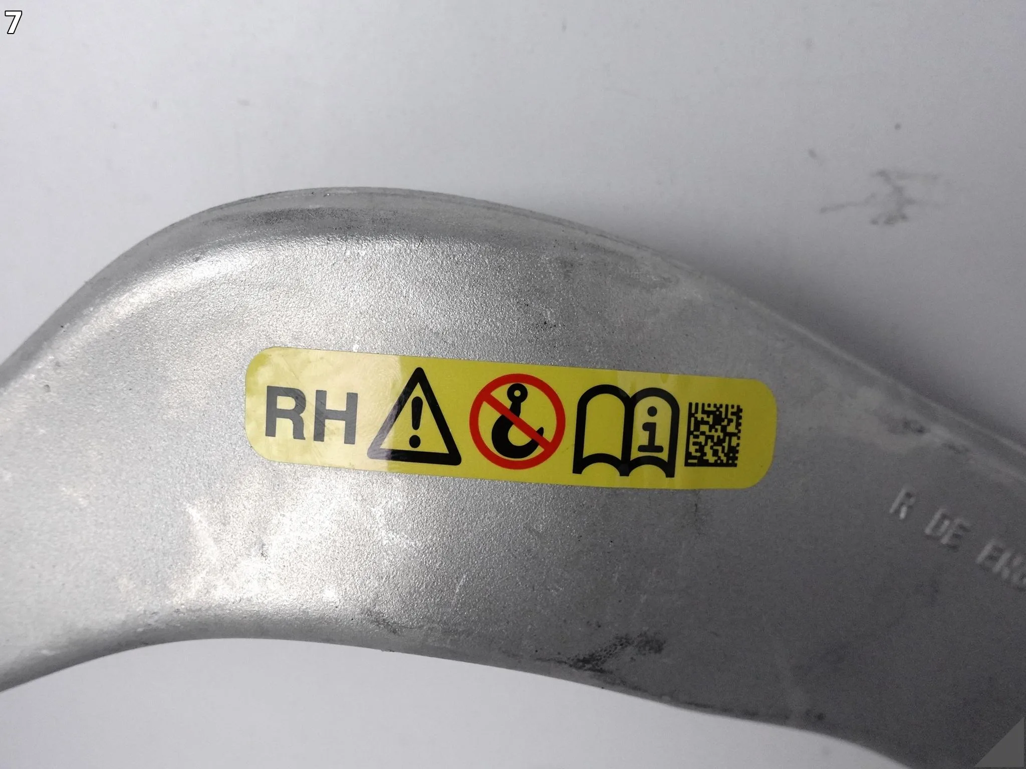 BMW 7 G70 22- WAHACZ ROZPRĘŻNY Z PODUSZKĄ PRAWY PRZÓD ORYGINALNY BMW 7 G70 22- WAHACZ ROZPRĘŻNY Z PODUSZKĄ PRAWY PRZÓD ORYGINALNY - obrazek 8