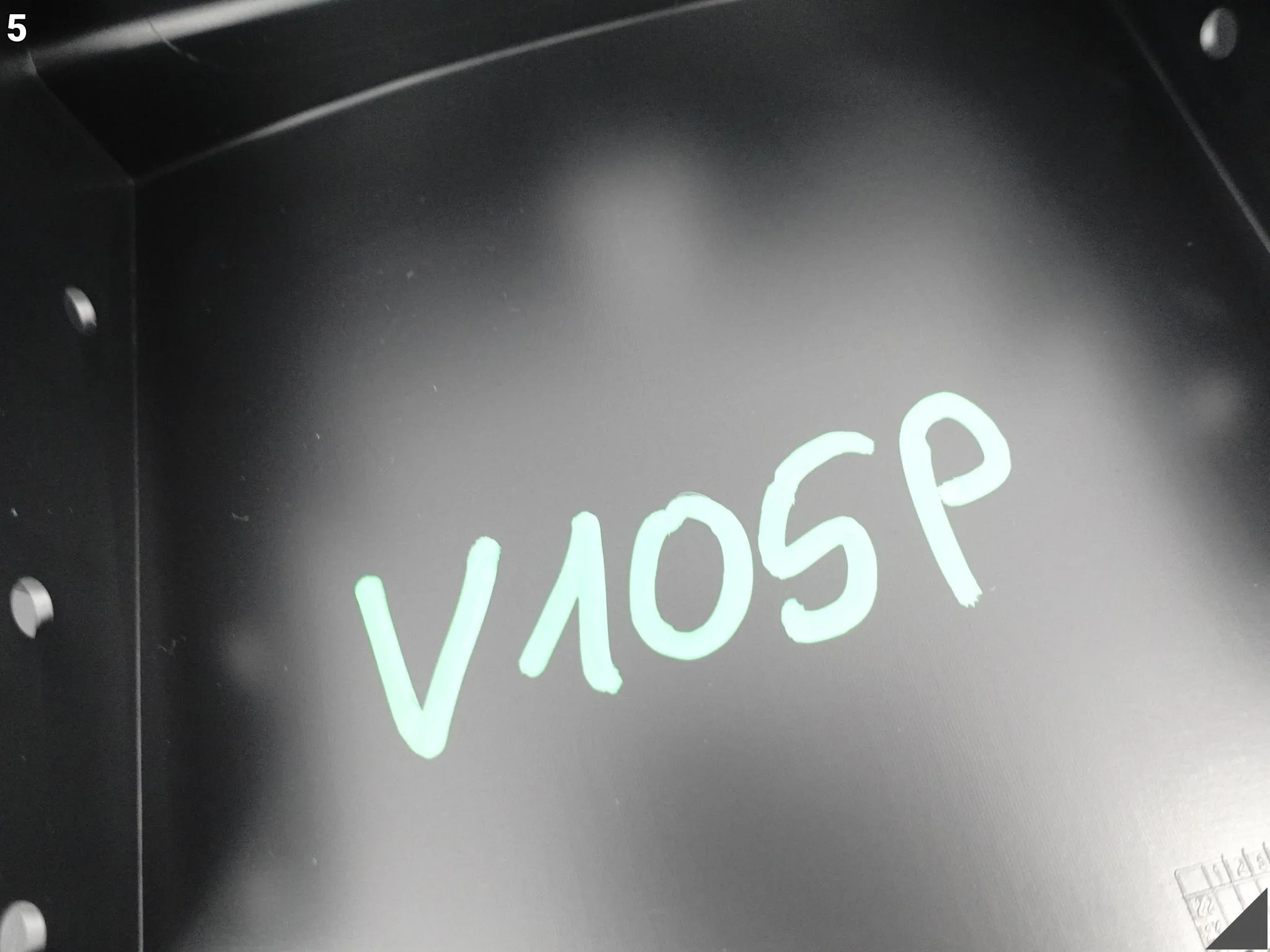 VW TIGUAN CT1 III 571 24- LISTWA OSŁONA ZAMKA PASA TYLNEGO BAGAŻNIKA VW TIGUAN CT1 III 571 24- LISTWA OSŁONA ZAMKA PASA TYLNEGO BAGAŻNIKA - obrazek 6