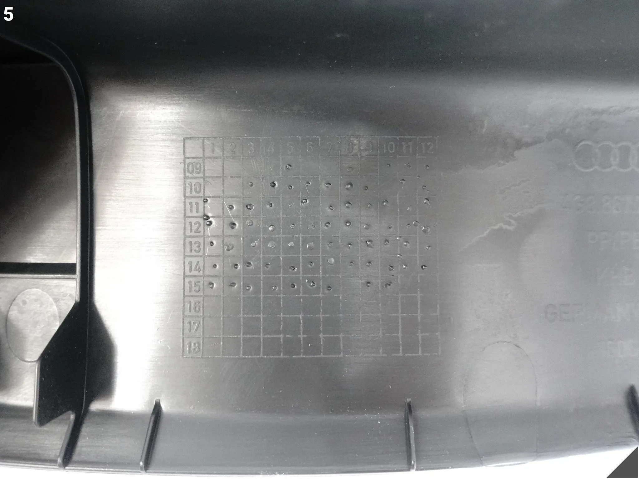 AUDI A7 S7 RS7 C7 4G8 10-18 LISTWA POSZYCIE OSŁONA PROGU PRAWA TYŁ 4PK SOUL AUDI A7 S7 RS7 C7 4G8 10-18 LISTWA POSZYCIE OSŁONA PROGU PRAWA TYŁ 4PK SOUL - obrazek 6