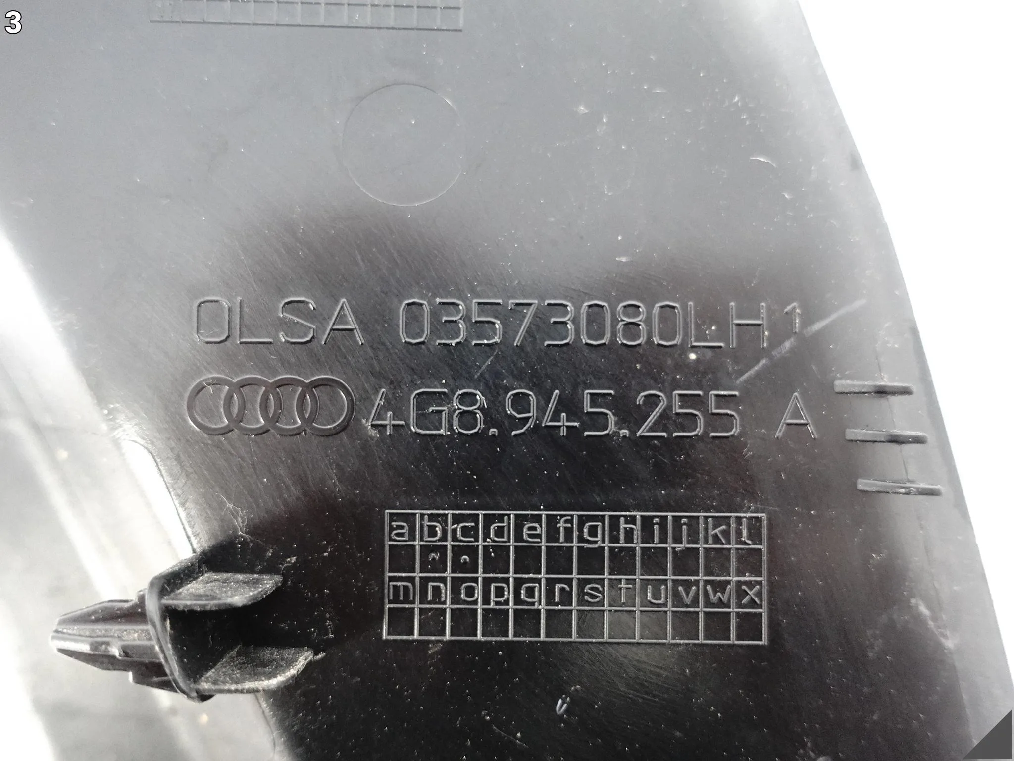 AUDI RS7 S7 A7 4G8 C7 LIFT 14-18 OSŁONA OBUDOWA LAMPY LEWA TYŁ 4G8945255A AUDI RS7 S7 A7 4G8 C7 LIFT 14-18 OSŁONA OBUDOWA LAMPY LEWA TYŁ 4G8945255A - obrazek 4