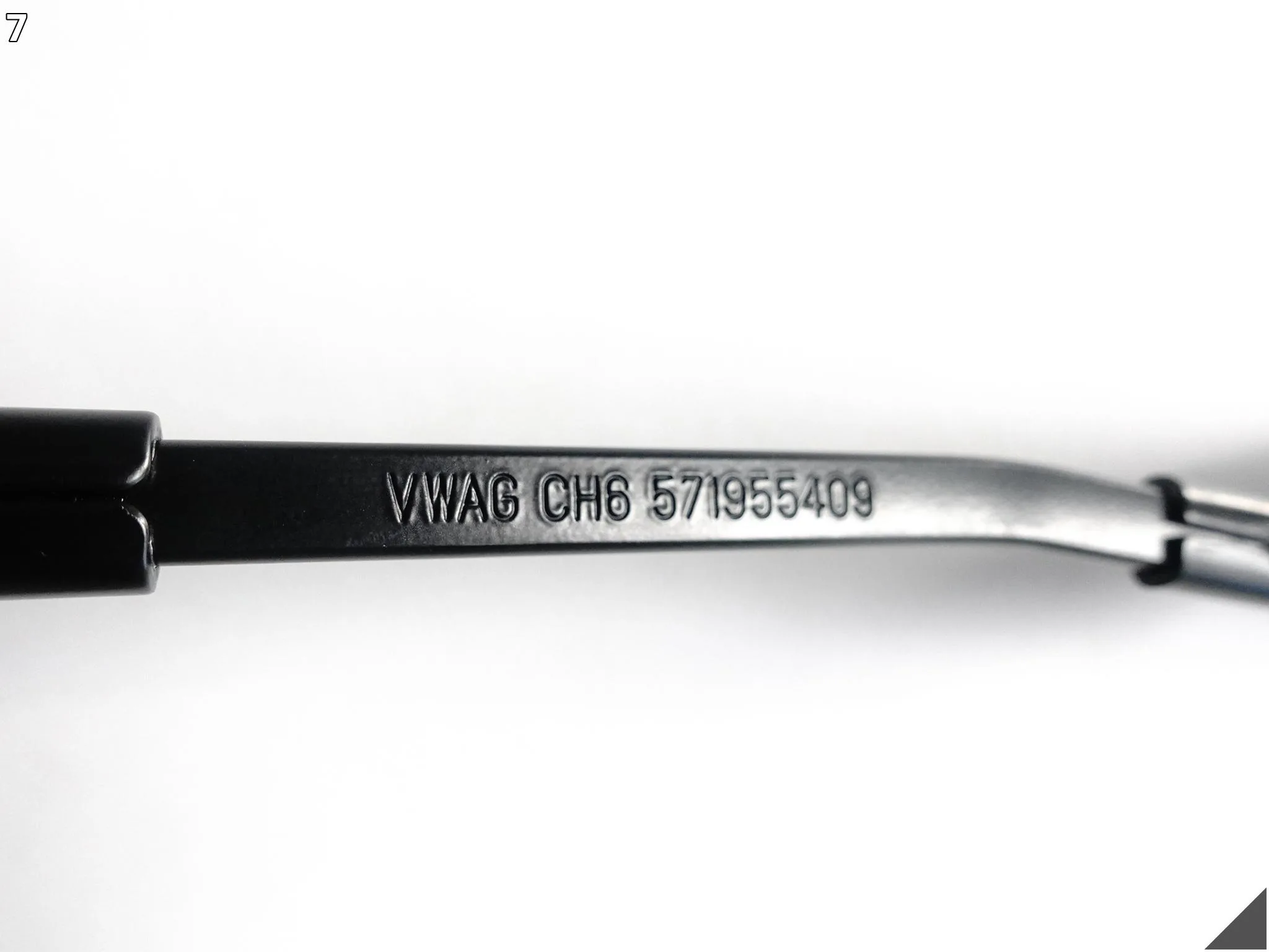 VW TIGUAN CT1 III 571 24- RAMIĘ WYCIERACZKI + PIÓRO PRZÓD LEWE VW TIGUAN CT1 III 571 24- RAMIĘ WYCIERACZKI + PIÓRO PRZÓD LEWE - obrazek 8