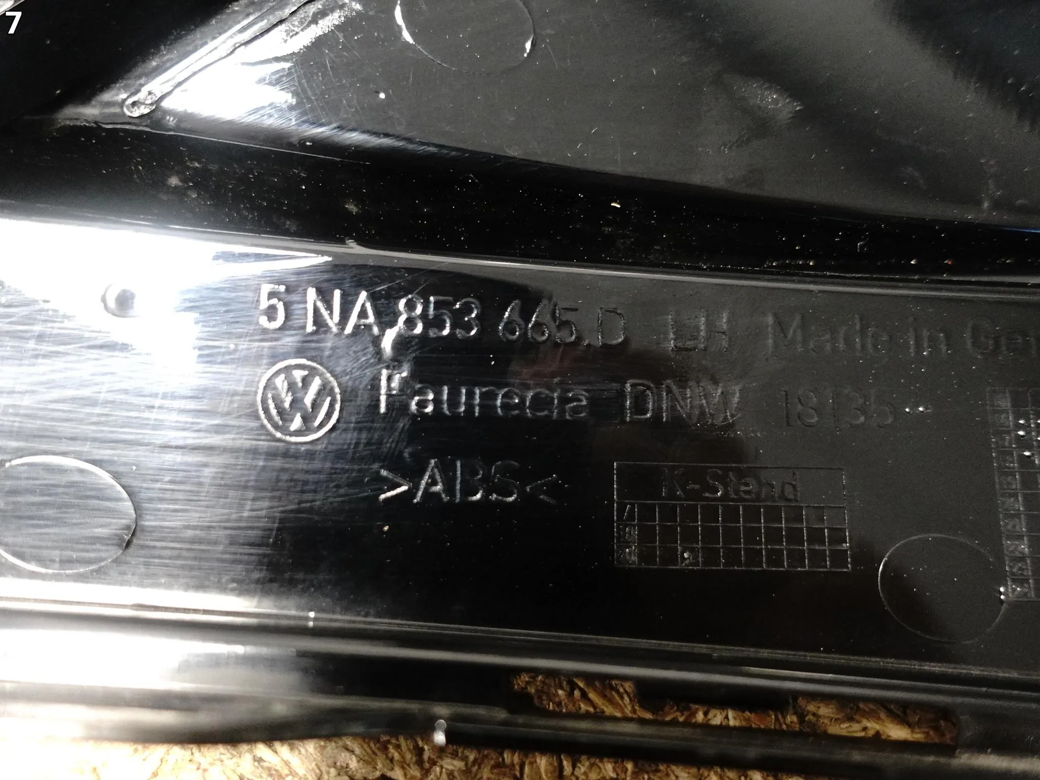 VW TIGUAN II 5NA R-LINE 16-20 KRATKA ATRAPA ZAŚLEPKA W ZDERZAK PRZÓD LEWA VW TIGUAN II 5NA R-LINE 16-20 KRATKA ATRAPA ZAŚLEPKA W ZDERZAK PRZÓD LEWA - obrazek 8