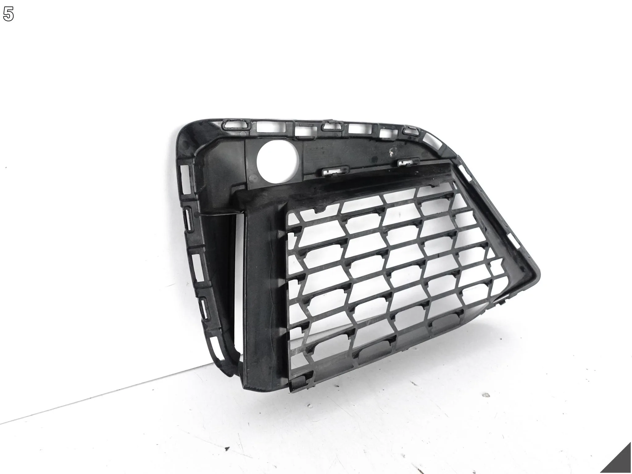 BMW 5 G30 G31 M-PAKIET MSP LCI / LIFT 20-24 ATRAPA W ZDERZAK PRZÓD LEWA BMW 5 G30 G31 M-PAKIET MSP LCI / LIFT 20-24 ATRAPA W ZDERZAK PRZÓD LEWA - obrazek 6