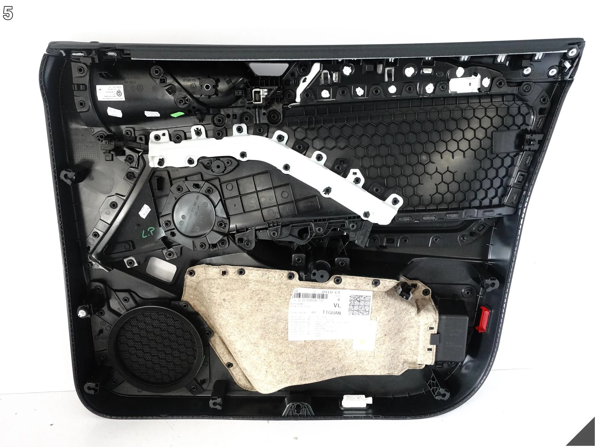 VW TIGUAN CT1 III 571 24- TAPICERKA BOCZEK DRZWI DEKOR SKÓRA LEWA PRZÓD VW TIGUAN CT1 III 571 24- TAPICERKA BOCZEK DRZWI DEKOR SKÓRA LEWA PRZÓD - obrazek 6