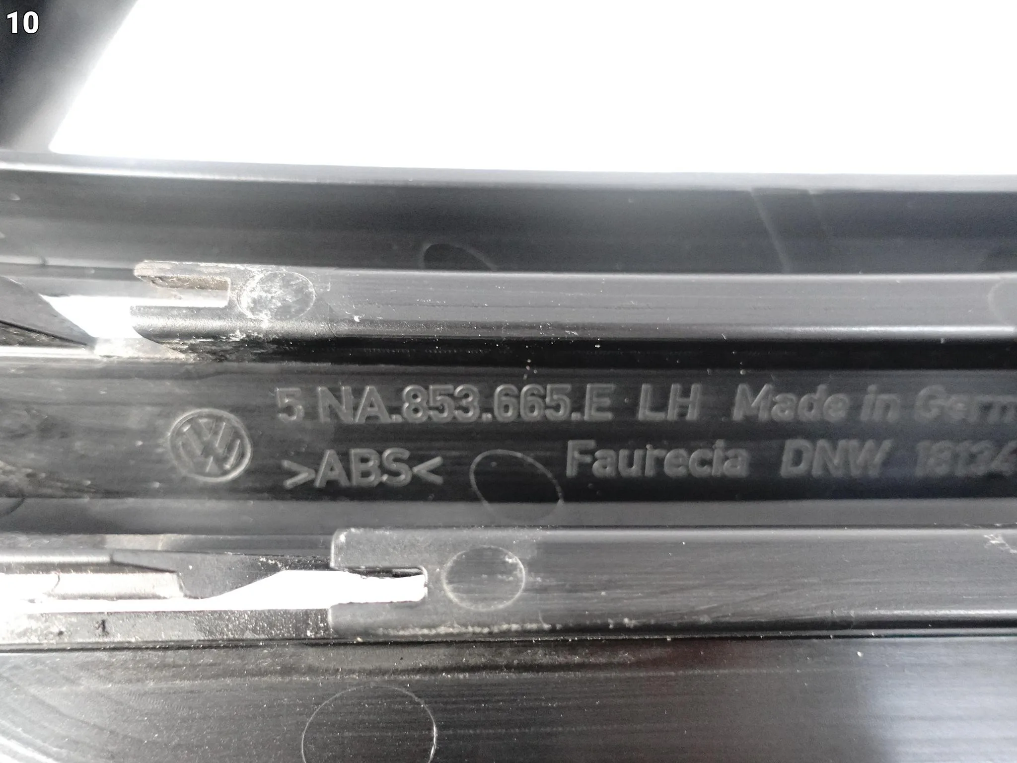 VW TIGUAN II 5NA R-LINE 16-20 RAMKA ATRAPA ZAŚLEPKA WLOT ZDERZAK PRZÓD LEWA VW TIGUAN II 5NA R-LINE 16-20 RAMKA ATRAPA ZAŚLEPKA WLOT ZDERZAK PRZÓD LEWA - obrazek 11