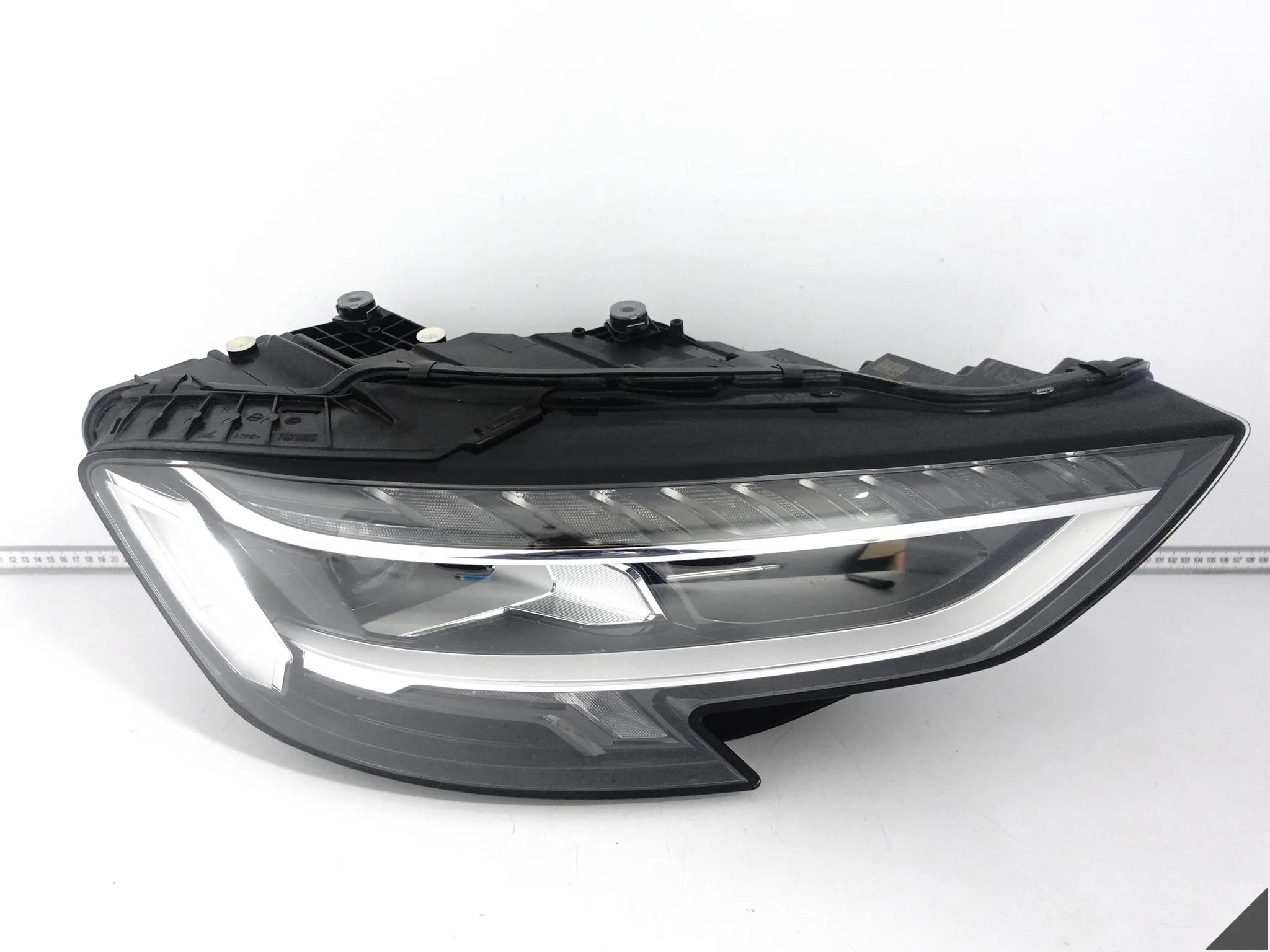 AUDI S8 A8 4N0 D5 LIFT 21- LAMPA HEADLIGHT FULL LED MATRIX PRAWA PRZÓD EU AUDI S8 A8 4N0 D5 LIFT 21- LAMPA HEADLIGHT FULL LED MATRIX PRAWA PRZÓD EU