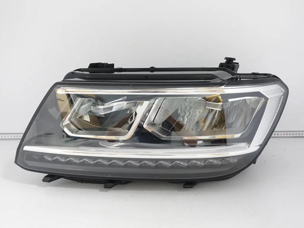 VW TIGUAN II 2 5NB AD 15-20 LAMPA FULL LED LEWA PRZÓD EUROPA 5NB941035E VW TIGUAN II 2 5NB AD 15-20 LAMPA FULL LED LEWA PRZÓD EUROPA 5NB941035E