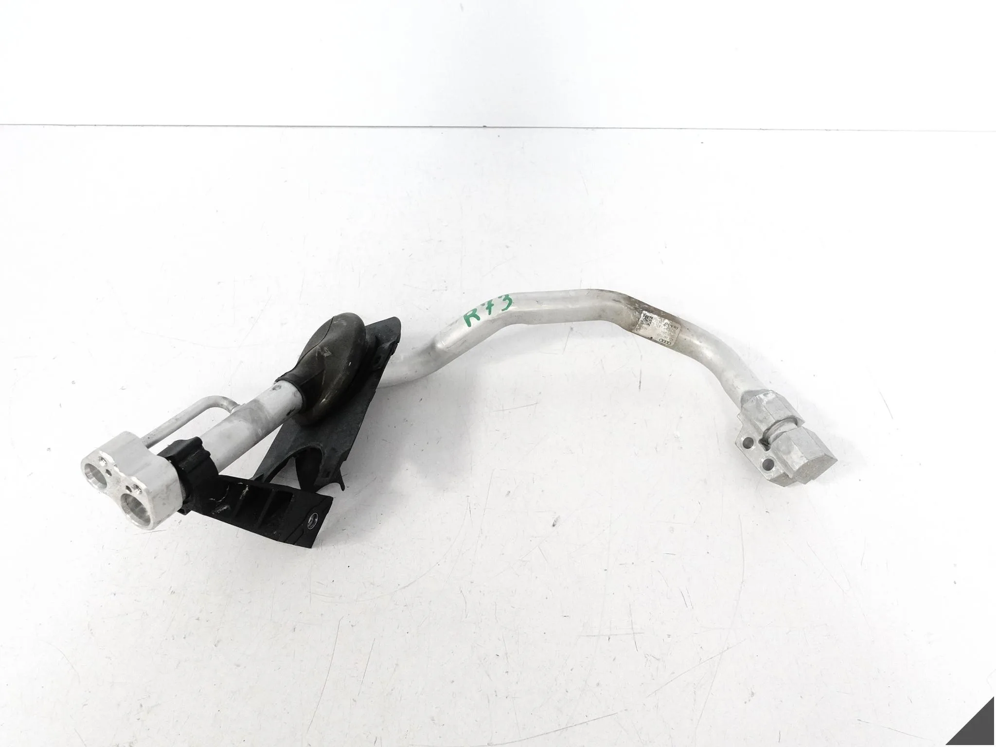 AUDI A7 S7 RS7 4G8 A6 S6 RS6 4G0 C7 10-18 RURKA KLIMATYZACJI WĄŻ 3.0 TDI AUDI A7 S7 RS7 4G8 A6 S6 RS6 4G0 C7 10-18 RURKA KLIMATYZACJI WĄŻ 3.0 TDI