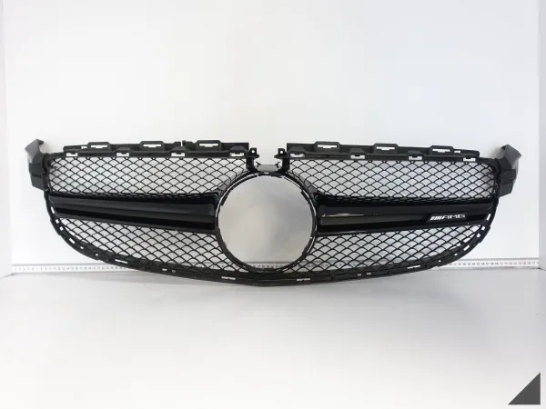 MERCEDES C-KLASA W205 AMG C63 GRILL PRZÓD MERCEDES C-KLASA W205 AMG C63 GRILL PRZÓD