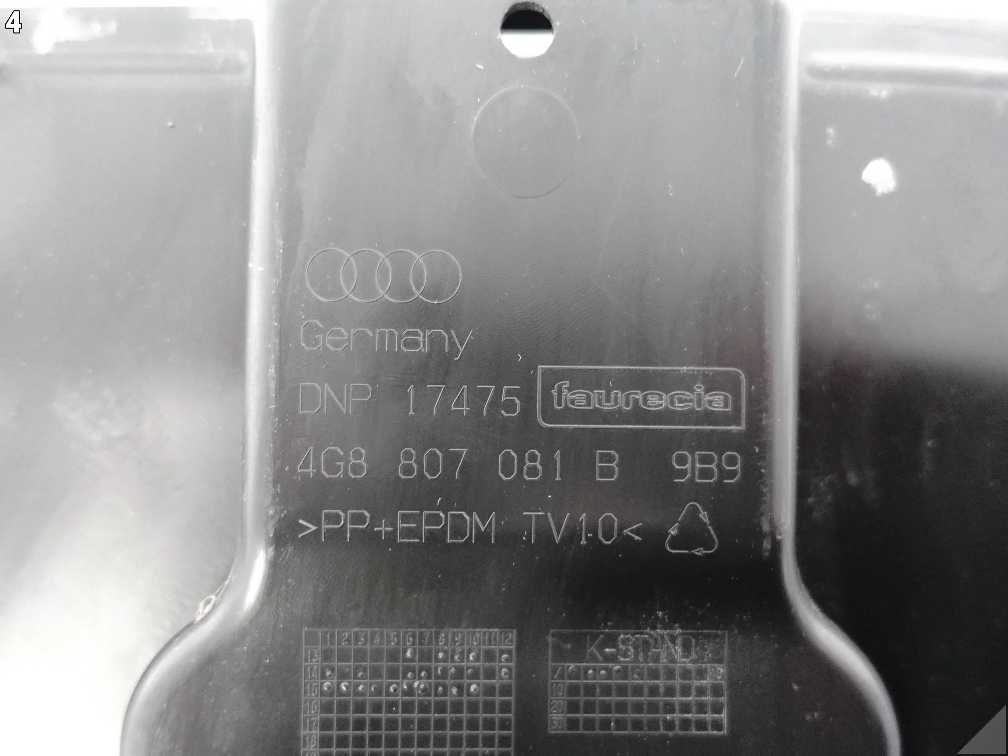 AUDI A7 S7 4G8 C7 10-18 GÓRNA OSŁONA NAKŁADKA PASA PRZEDNIEGO PRZÓD 9B9 AUDI A7 S7 4G8 C7 10-18 GÓRNA OSŁONA NAKŁADKA PASA PRZEDNIEGO PRZÓD 9B9 - obrazek 5
