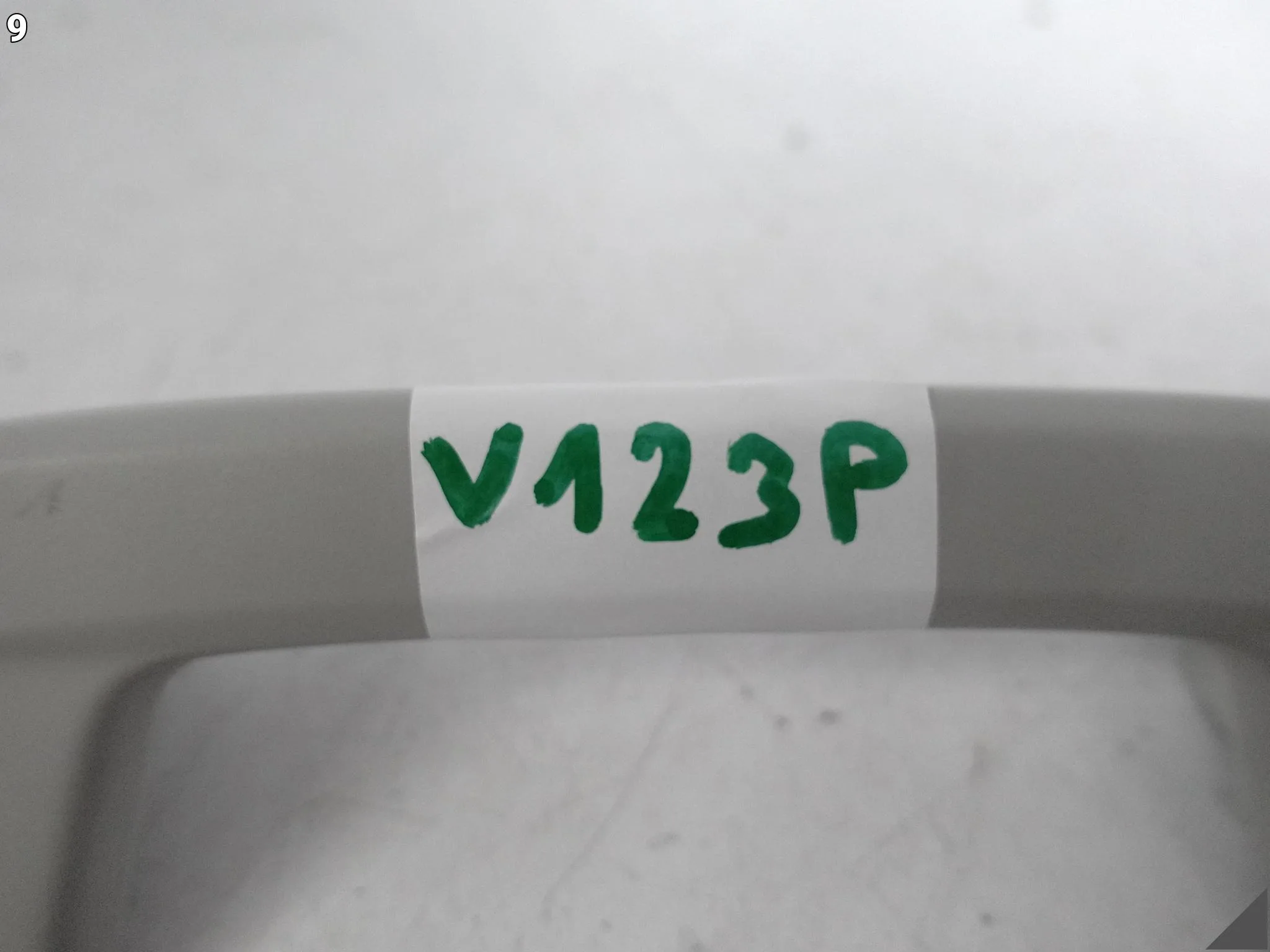 VW TIGUAN III GOLF VIII 5H0 SKODA SUPERB IV UCHWYT RĄCZKA PODSUFITKI PRZÓD VW TIGUAN III GOLF VIII 5H0 SKODA SUPERB IV UCHWYT RĄCZKA PODSUFITKI PRZÓD - obrazek 10