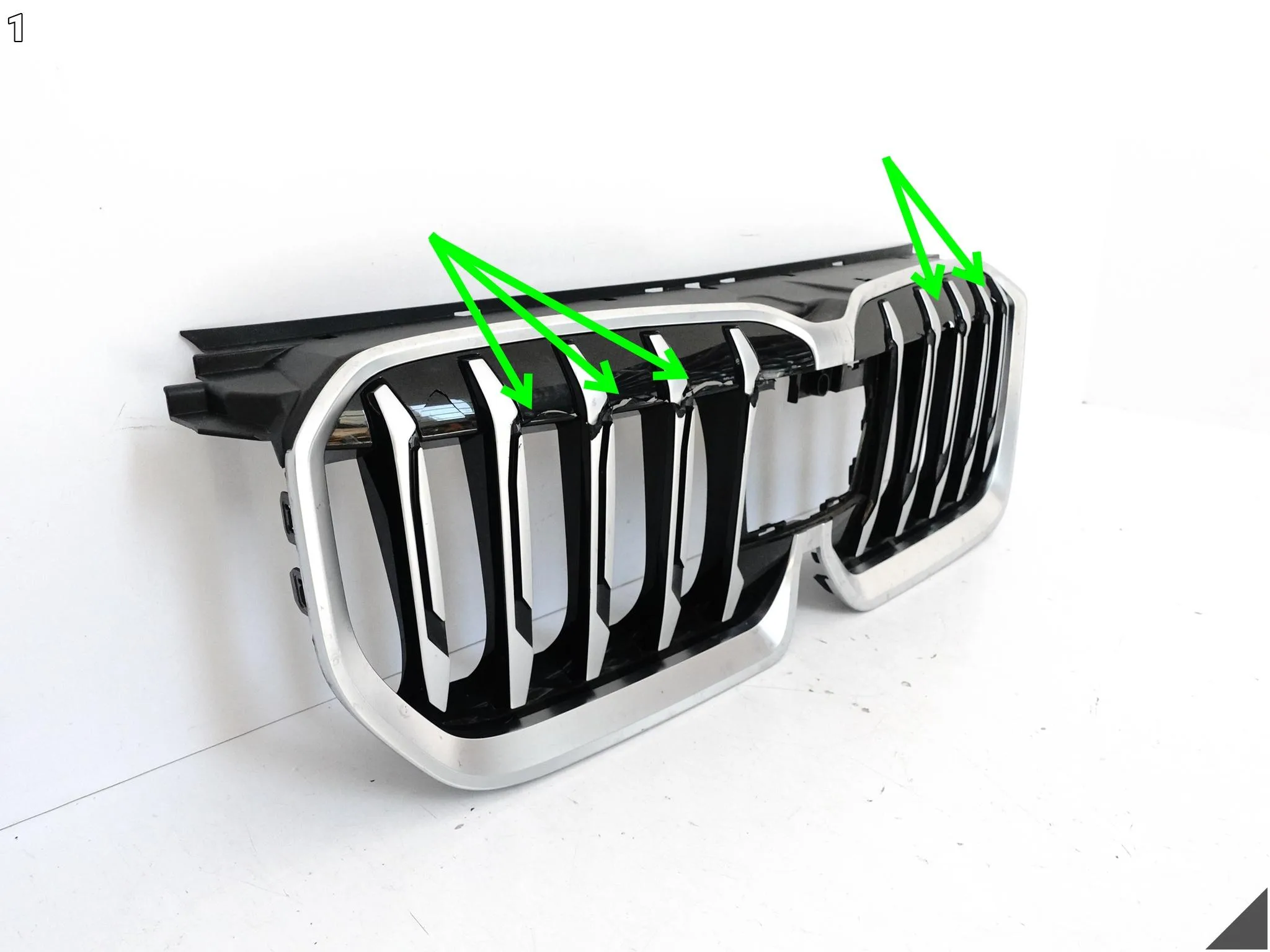 BMW X1 U11 X-LINE 22- ATRAPA GRILL NERKI ZDERZAKA PRZEDNIE PRZÓD 9880301 BMW X1 U11 X-LINE 22- ATRAPA GRILL NERKI ZDERZAKA PRZEDNIE PRZÓD 9880301 - obrazek 2