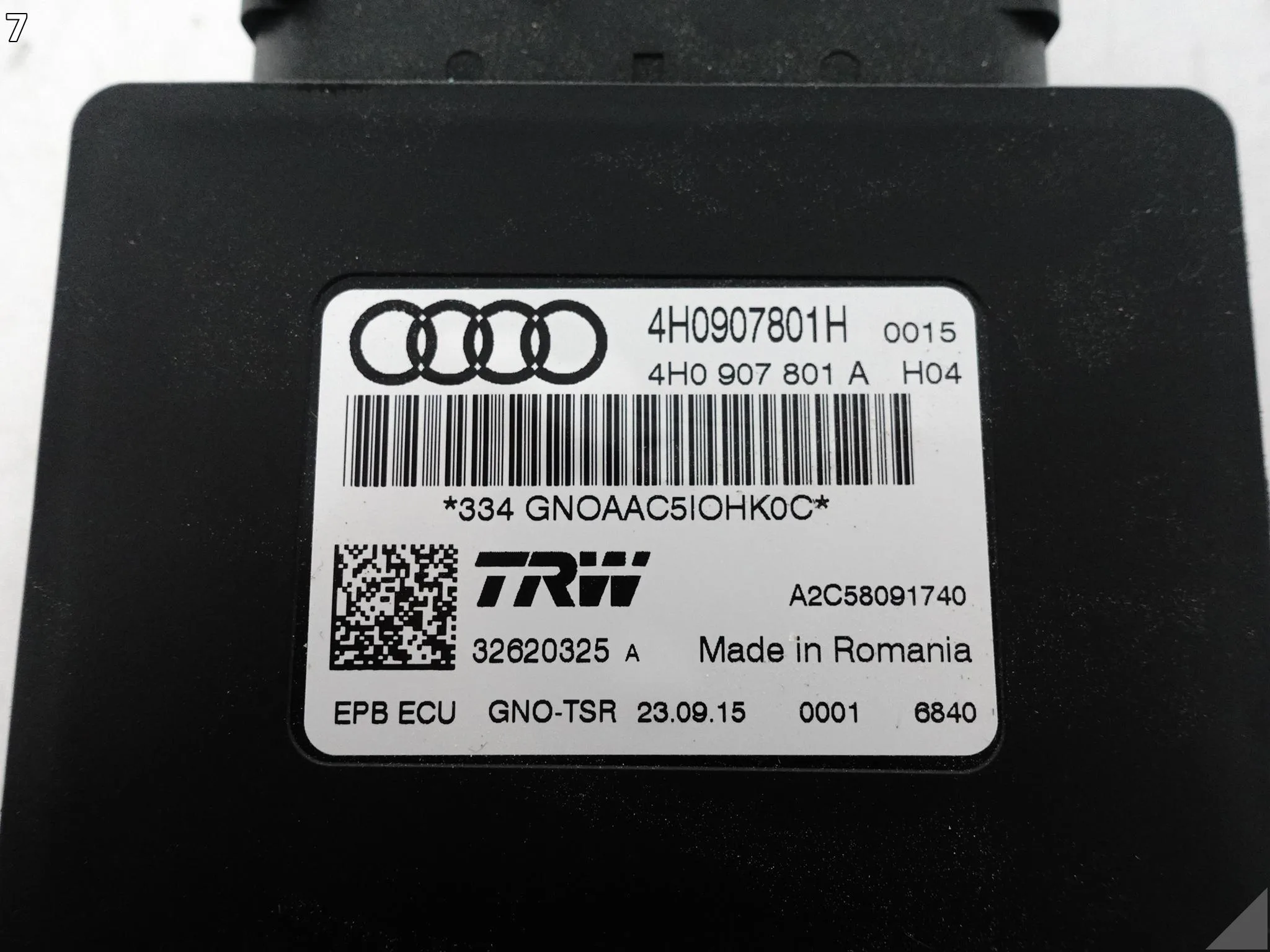 AUDI A6 S6 RS6 4G0 A7 S7 RS7 4G8 C7 A8 S8 4H0 D4 MODUŁ HAMULCA RĘCZNEGO AUDI A6 S6 RS6 4G0 A7 S7 RS7 4G8 C7 A8 S8 4H0 D4 MODUŁ HAMULCA RĘCZNEGO - obrazek 8