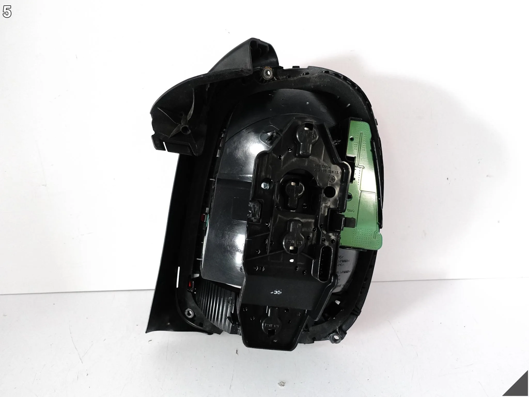 MINI COOPER F55 F56 F57 13-24 LAMPA LED W BŁOTNIK LEWA TYŁ EU 7297413 MINI COOPER F55 F56 F57 13-24 LAMPA LED W BŁOTNIK LEWA TYŁ EU 7297413 - obrazek 6