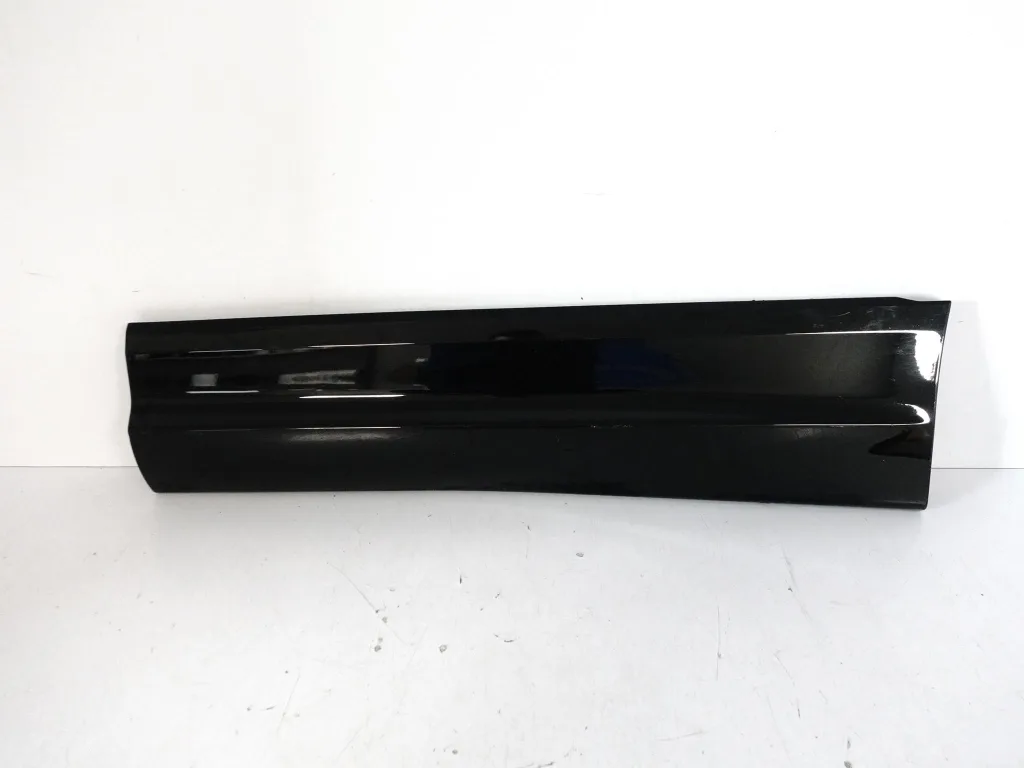 AUDI RSQ8 RS Q8 4M8 18- LISTWA OSŁONA NAKŁADKA NA DRZWI LEWA TYŁ 4M8853969D AUDI RSQ8 RS Q8 4M8 18- LISTWA OSŁONA NAKŁADKA NA DRZWI LEWA TYŁ 4M8853969D