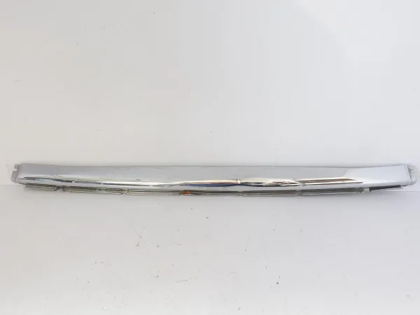 MERCEDES SL R107 SLC C107 71-89 ZDERZAK LISTWA NAKŁADKA CHROM ŚRODKOWA TYŁ MERCEDES SL R107 SLC C107 71-89 ZDERZAK LISTWA NAKŁADKA CHROM ŚRODKOWA TYŁ
