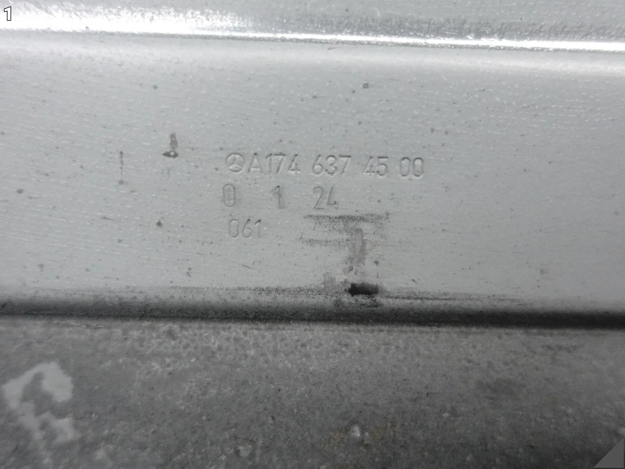 MERCEDES CLA C174 C178 25- COUPE BŁOTNIK POSZYCIE PRÓG DACH LEWY TYŁ MERCEDES CLA C174 C178 25- COUPE BŁOTNIK POSZYCIE PRÓG DACH LEWY TYŁ - obrazek 2