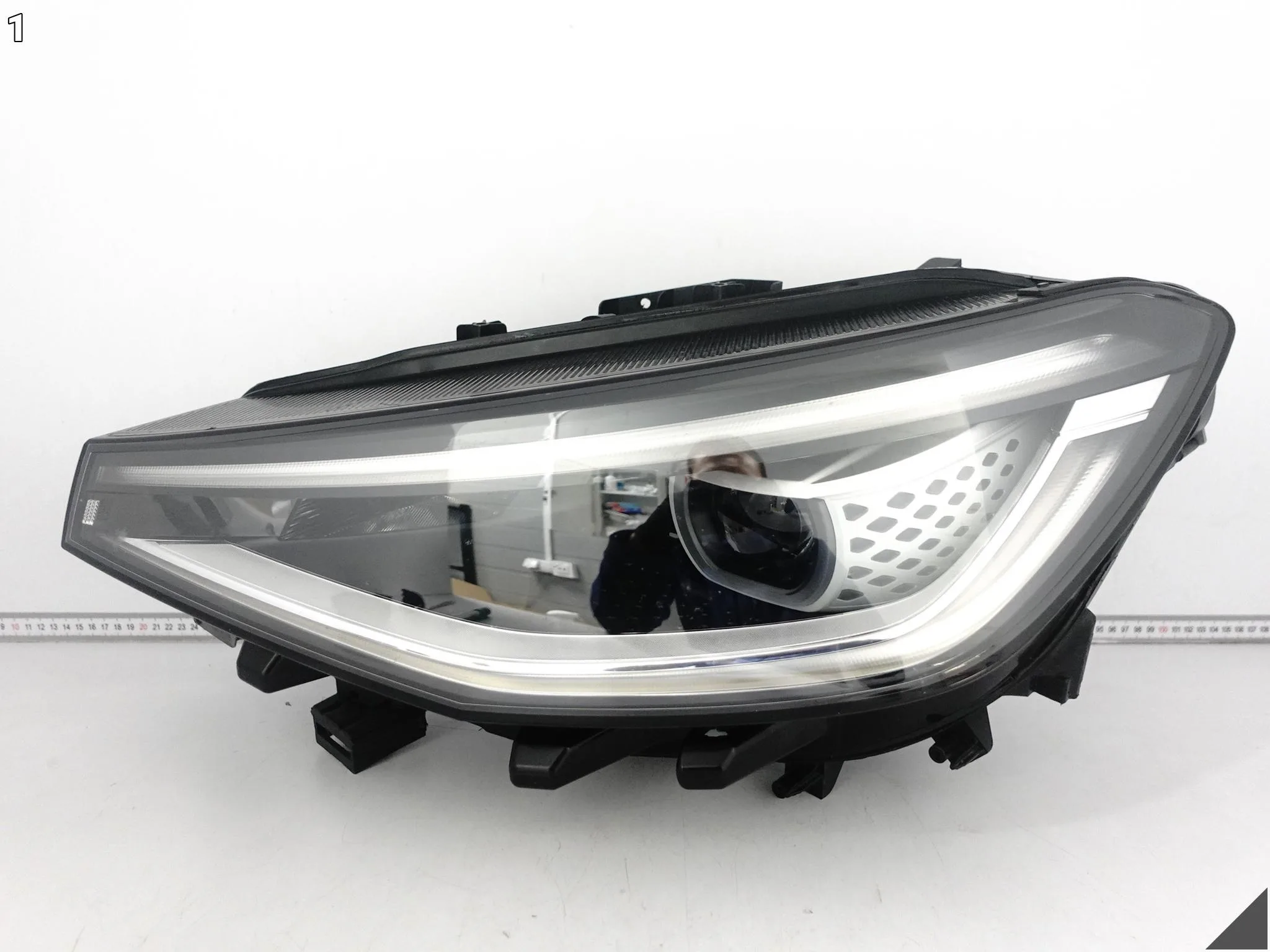 VW ID.4 ID4 ID.5 ID5 GTX 11B 20- LAMPA FULL LED IQ.LIGHT LEWA PRZÓD EUROPA VW ID.4 ID4 ID.5 ID5 GTX 11B 20- LAMPA FULL LED IQ.LIGHT LEWA PRZÓD EUROPA - obrazek 2