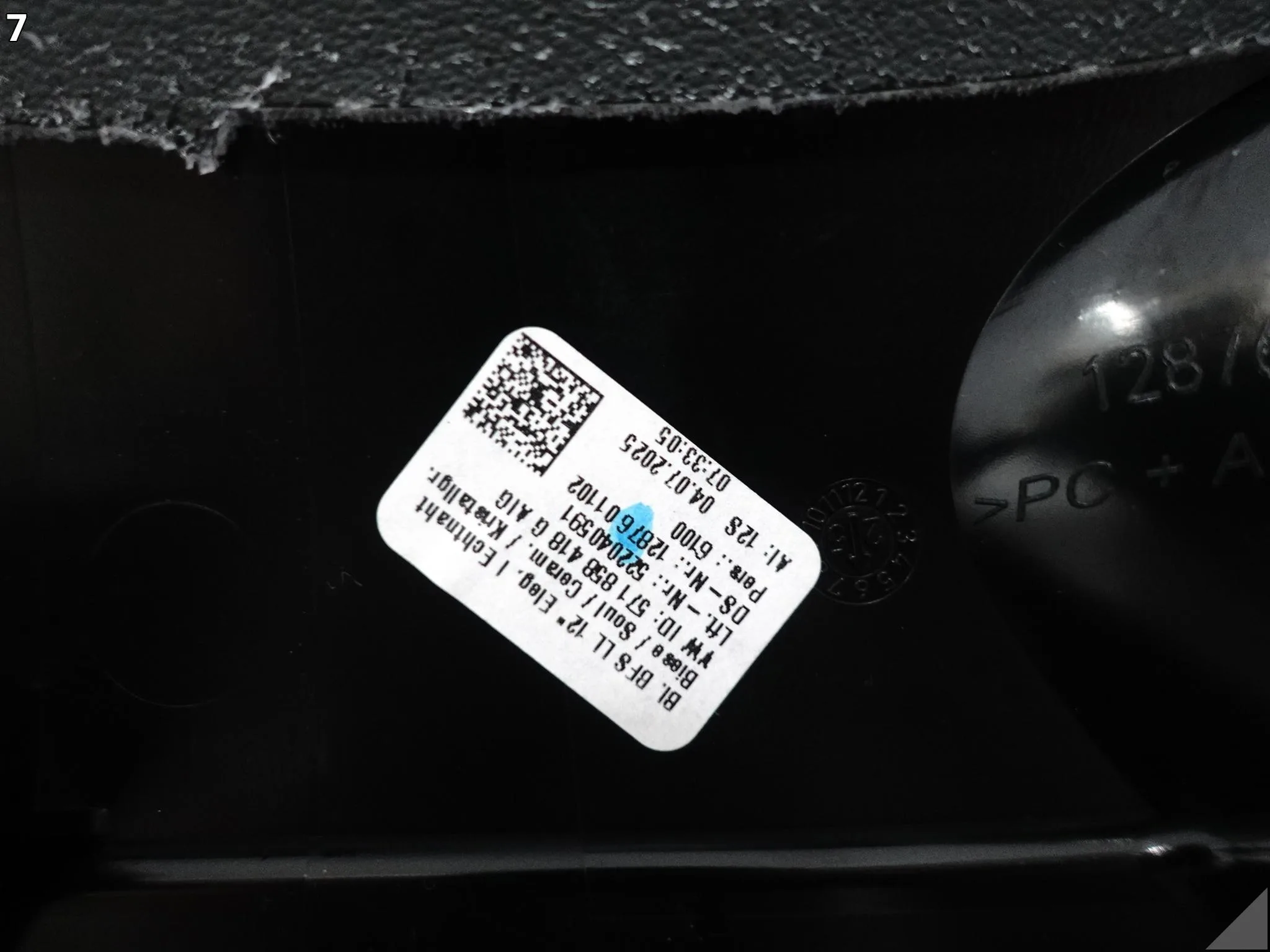 VW TIGUAN CT1 III 571 24- LISTWA OSŁONA PANEL DEKOR DESKI ROZDZIELCZEJ AIG VW TIGUAN CT1 III 571 24- LISTWA OSŁONA PANEL DEKOR DESKI ROZDZIELCZEJ AIG - obrazek 8