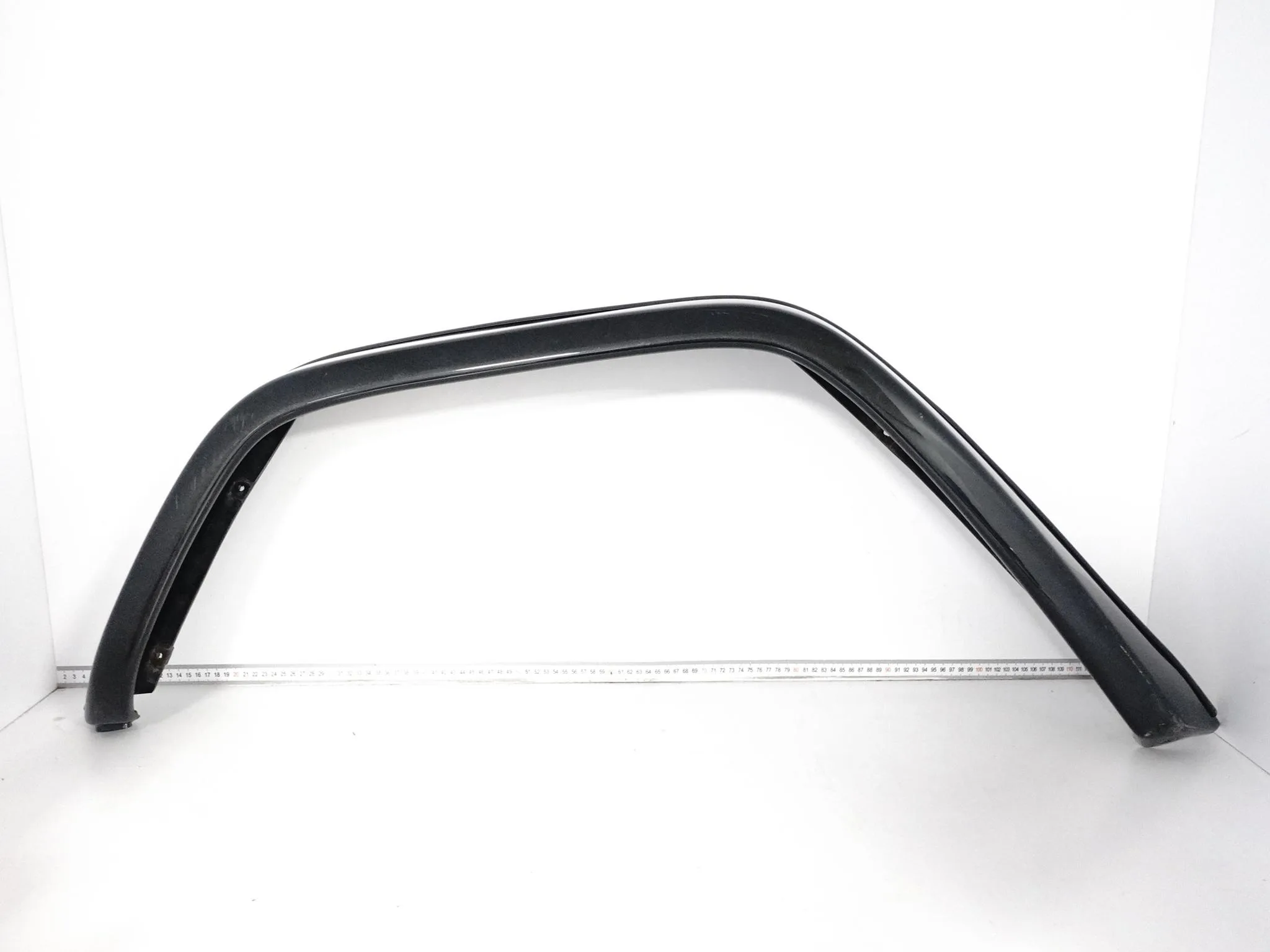 MERCEDES G-KLASA W463 AMG LIFT 02-18 LISTWA NAKŁADKA NA BŁOTNIK TYŁ PRAWA MERCEDES G-KLASA W463 AMG LIFT 02-18 LISTWA NAKŁADKA NA BŁOTNIK TYŁ PRAWA