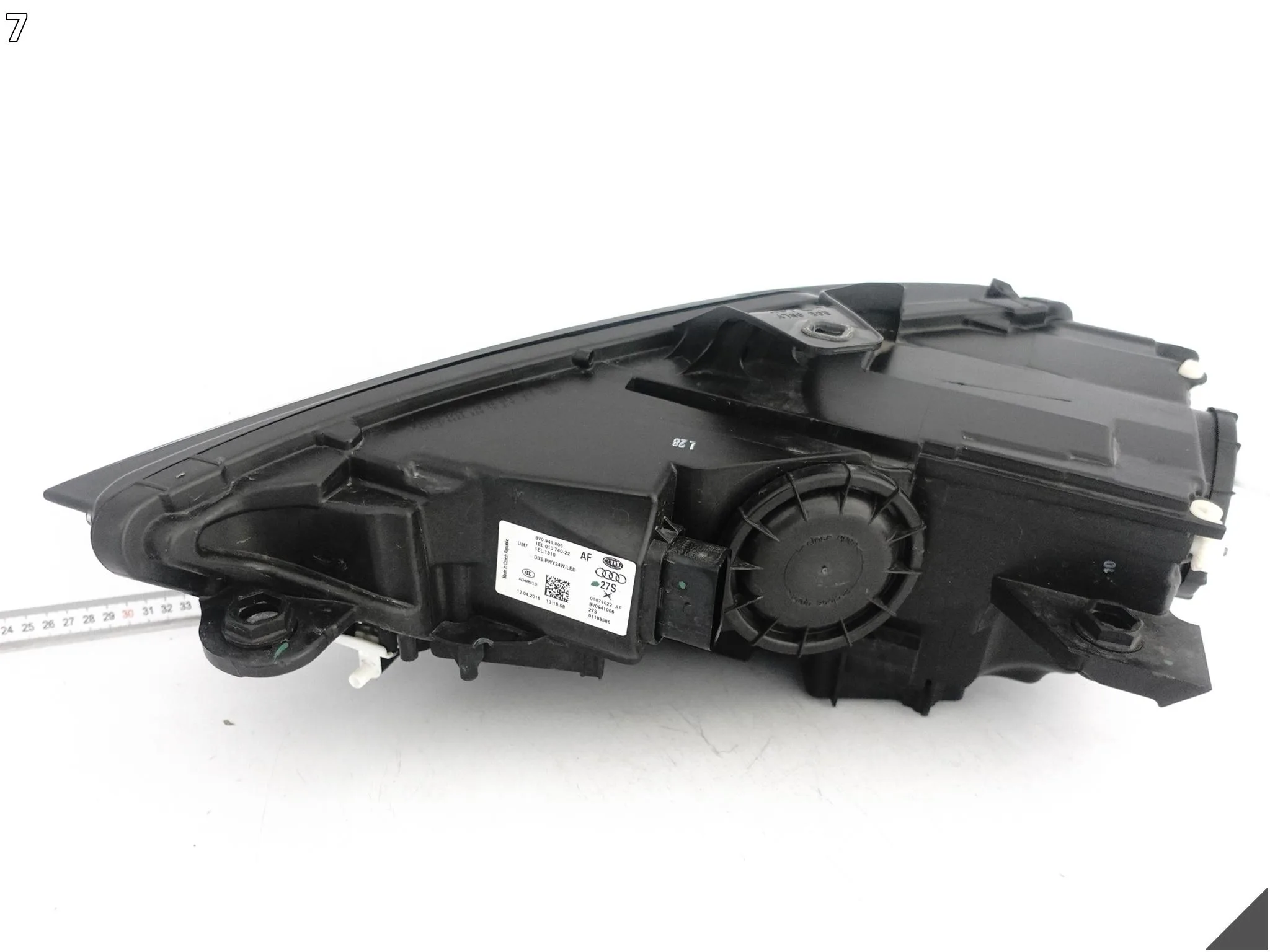 AUDI A3 S3 RS3 8V0 12-16 LAMPA XENON + LED NIESKRĘTNA PRAWA PRZÓD EUROPA AUDI A3 S3 RS3 8V0 12-16 LAMPA XENON + LED NIESKRĘTNA PRAWA PRZÓD EUROPA - obrazek 8