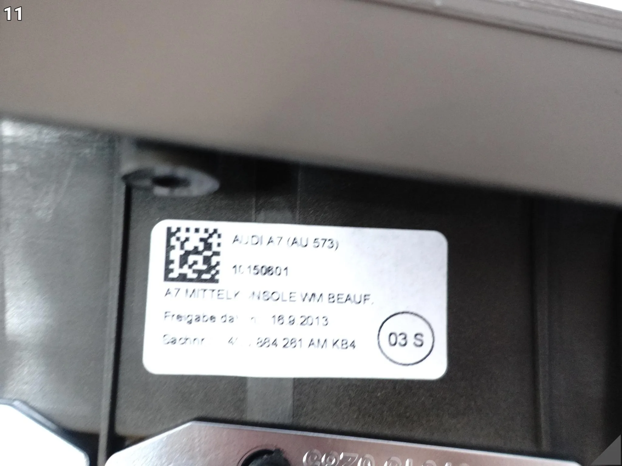 AUDI A7 S7 RS7 4G8 A6 S6 RS6 4G0 C7 10-18 LISTWA DEKOR TUNEL ŚRODKOWY KB4 AUDI A7 S7 RS7 4G8 A6 S6 RS6 4G0 C7 10-18 LISTWA DEKOR TUNEL ŚRODKOWY KB4 - obrazek 12