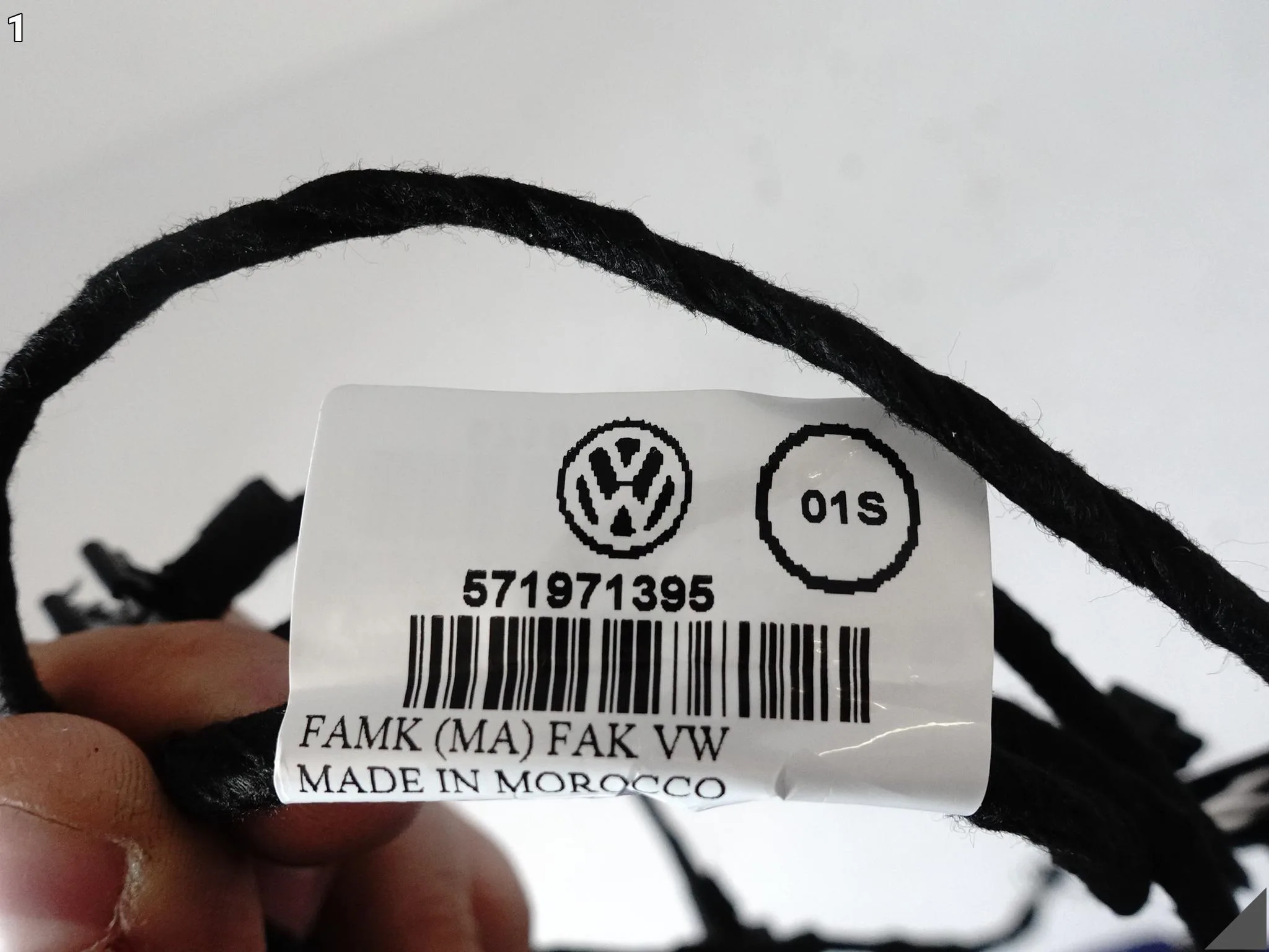 VW TIGUAN CT1 III 571 24- WIĄZKA INSTALACJA AMBIENTE DRZWI PRAWA PRZÓD VW TIGUAN CT1 III 571 24- WIĄZKA INSTALACJA AMBIENTE DRZWI PRAWA PRZÓD - obrazek 2