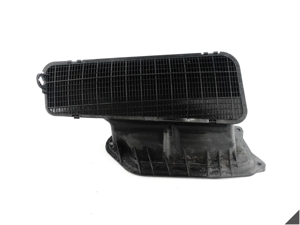 AUDI A7 S7 RS7 4G8 A6 S6 RS6 4G0 C7 10-18 WLOT DOLOT KANAŁ POWIETRZA AUDI A7 S7 RS7 4G8 A6 S6 RS6 4G0 C7 10-18 WLOT DOLOT KANAŁ POWIETRZA