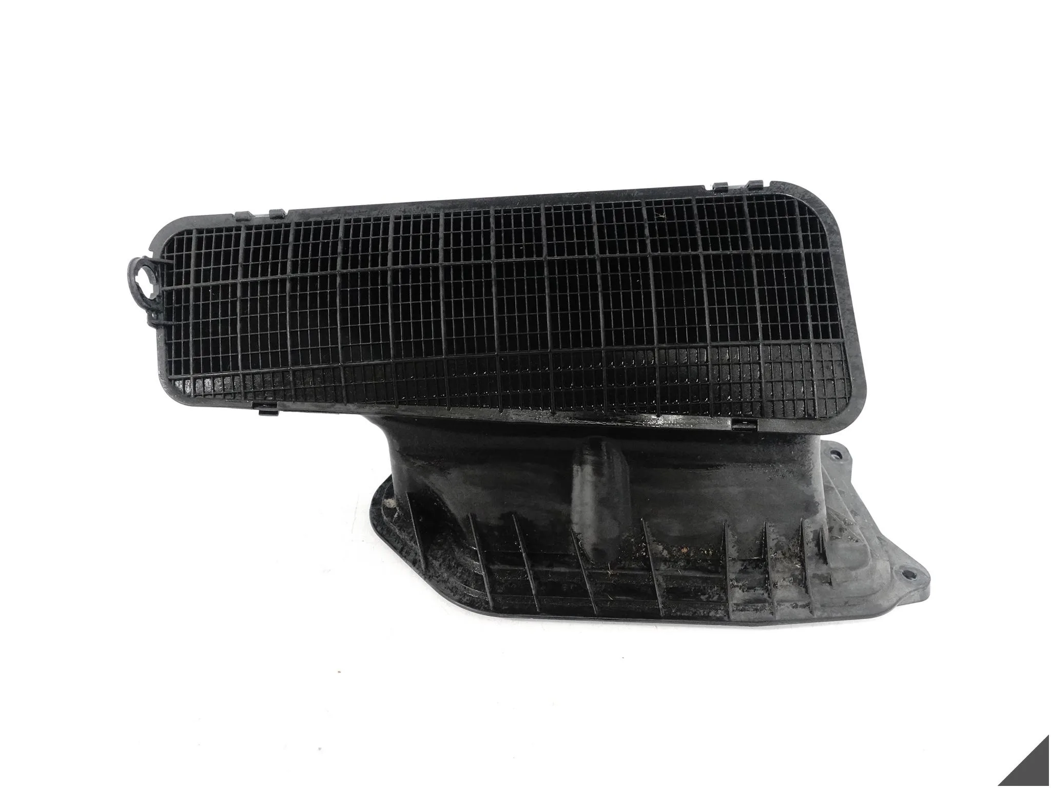 AUDI A7 S7 RS7 4G8 A6 S6 RS6 4G0 C7 10-18 WLOT DOLOT KANAŁ POWIETRZA AUDI A7 S7 RS7 4G8 A6 S6 RS6 4G0 C7 10-18 WLOT DOLOT KANAŁ POWIETRZA