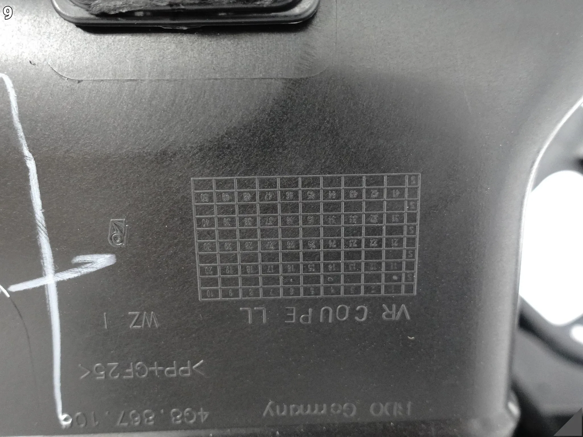 AUDI A7 S7 RS7 C7 4G8 10-18 TAPICERKA DRZWI PRAWY PRZÓD ALCANTARA SOUL AUDI A7 S7 RS7 C7 4G8 10-18 TAPICERKA DRZWI PRAWY PRZÓD ALCANTARA SOUL - obrazek 10