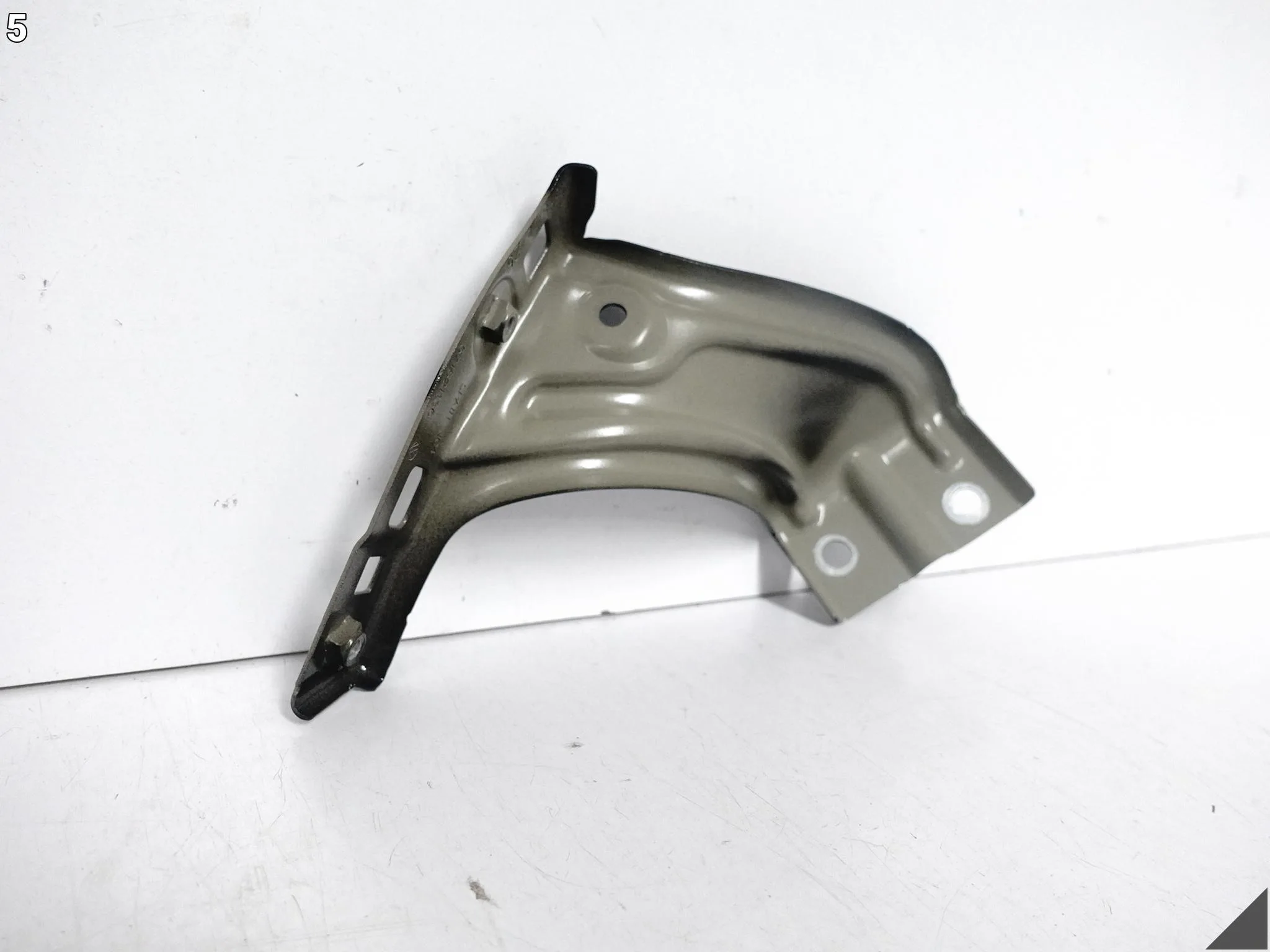 VW TIGUAN CT1 III 571 24- ŚLIZG MOCOWANIE PODPORA W BŁOTNIK PRZÓD PRAWY Y9T VW TIGUAN CT1 III 571 24- ŚLIZG MOCOWANIE PODPORA W BŁOTNIK PRZÓD PRAWY Y9T - obrazek 6