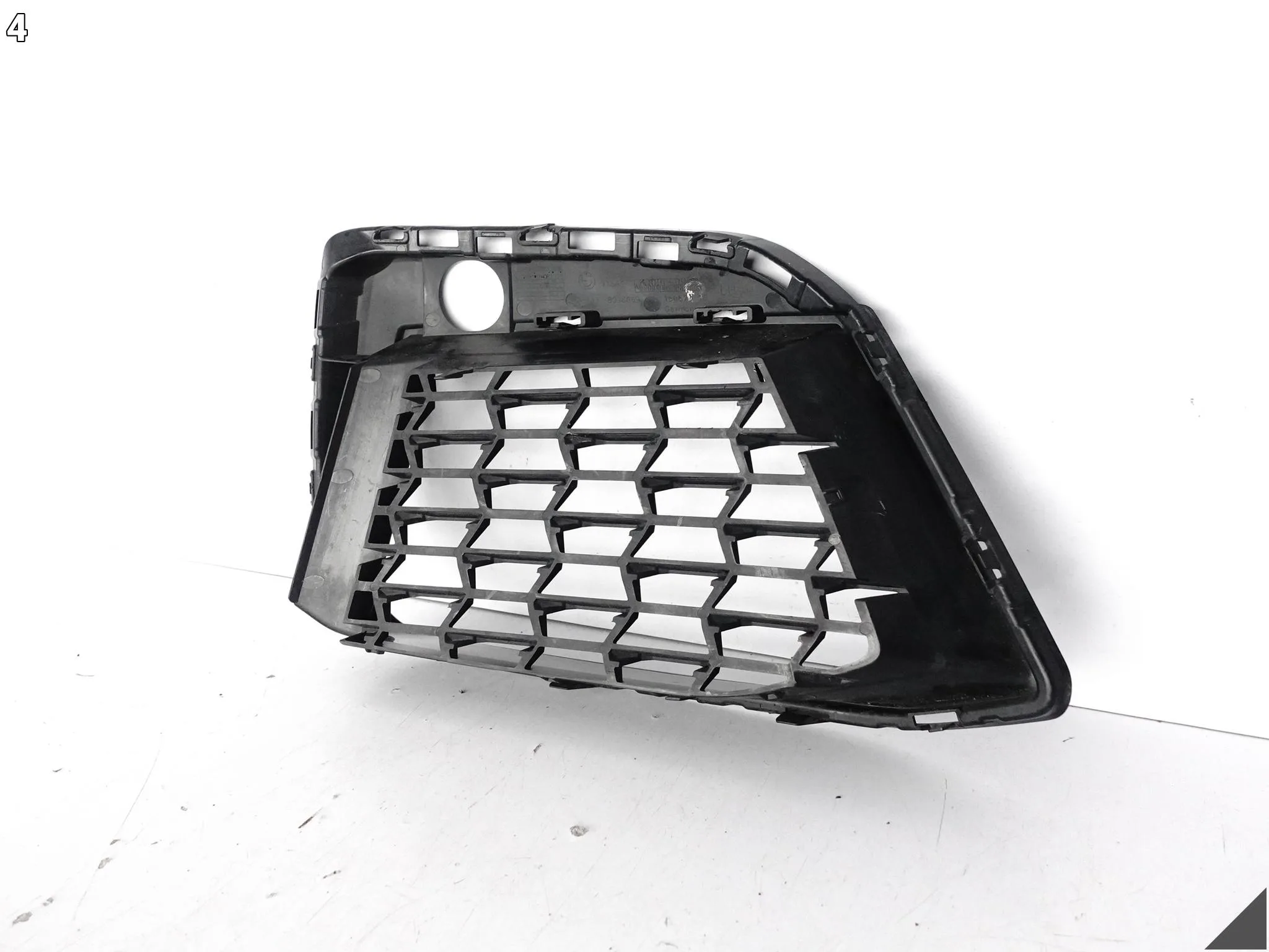 BMW 5 G30 G31 M-PAKIET MSP LCI / LIFT 20-24 ATRAPA W ZDERZAK PRZÓD LEWA BMW 5 G30 G31 M-PAKIET MSP LCI / LIFT 20-24 ATRAPA W ZDERZAK PRZÓD LEWA - obrazek 5