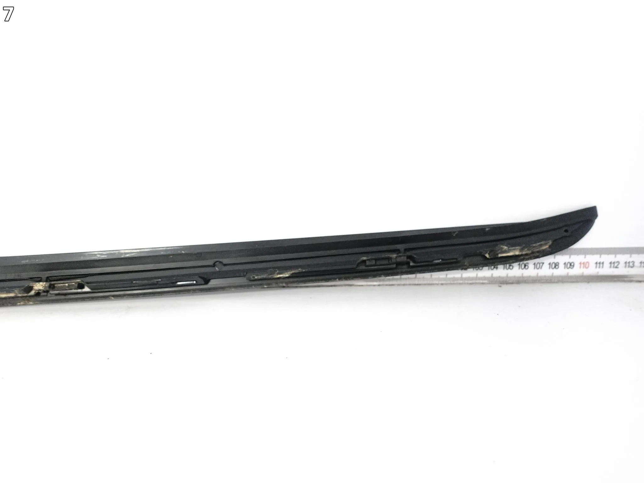 LEXUS RX RX450 RX350 IV 19-22 LIFT LISTWA SZYBY PRZEDNIEJ PRAWA PRZÓD LEXUS RX RX450 RX350 IV 19-22 LIFT LISTWA SZYBY PRZEDNIEJ PRAWA PRZÓD - obrazek 8
