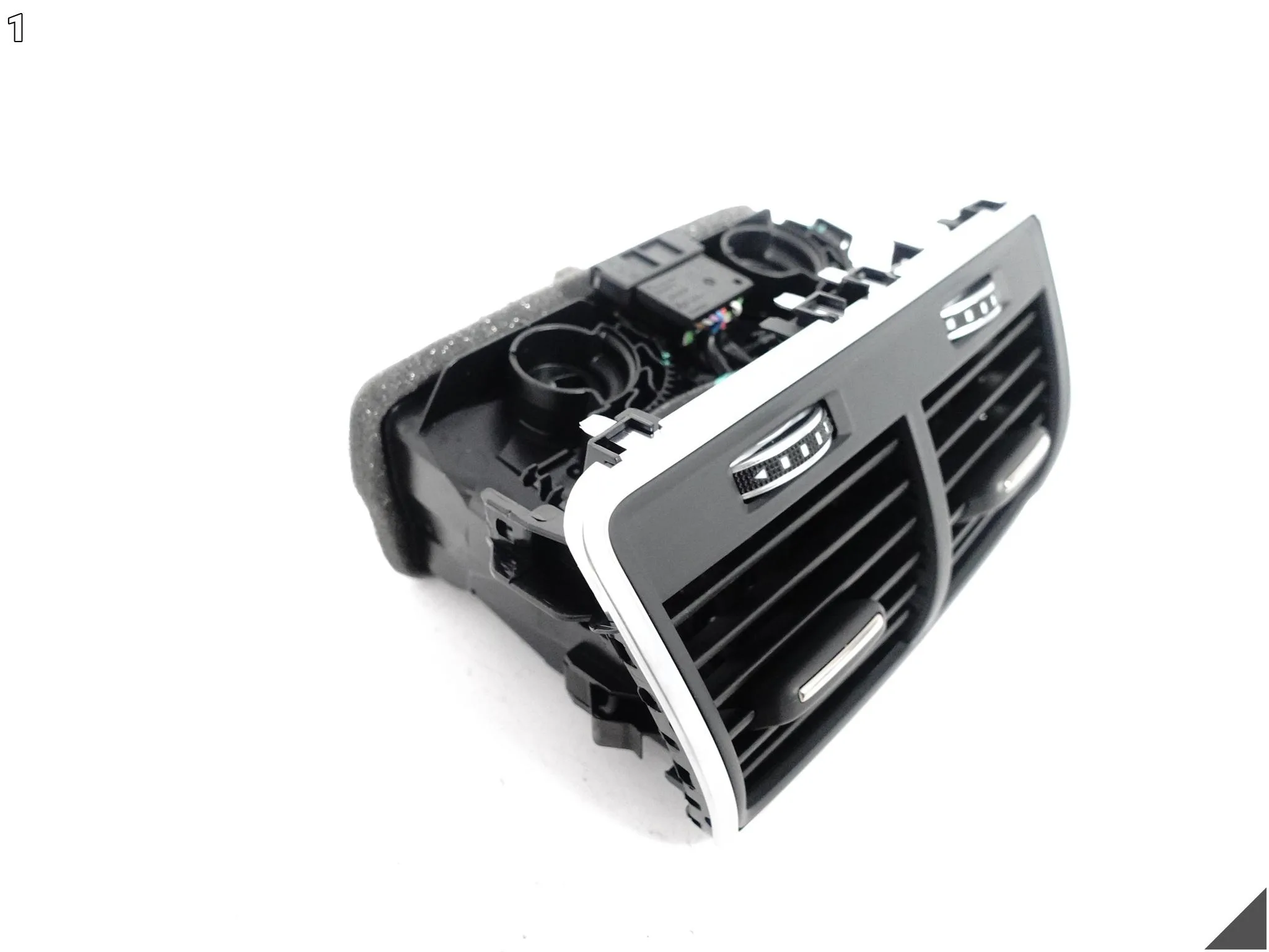 AUDI A7 S7 4G8 A6 S6 4G0 C7 10-18 KRATKA NAWIEWU WLOT TUNEL ŚRODKOWY TYŁ AUDI A7 S7 4G8 A6 S6 4G0 C7 10-18 KRATKA NAWIEWU WLOT TUNEL ŚRODKOWY TYŁ - obrazek 2