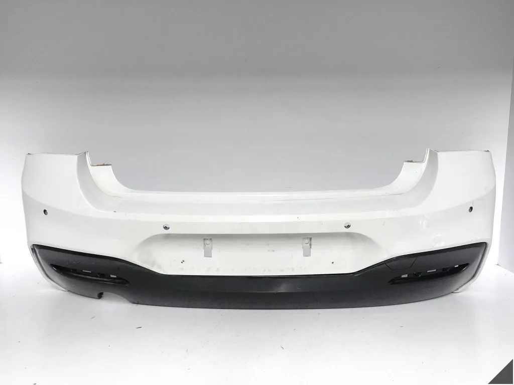 BMW 1 F20 F21 LCI LIFT M-PAKIET 15-19 ZDERZAK BUMPER + SPOILER TYŁ (4xPDC) BMW 1 F20 F21 LCI LIFT M-PAKIET 15-19 ZDERZAK BUMPER + SPOILER TYŁ (4xPDC)