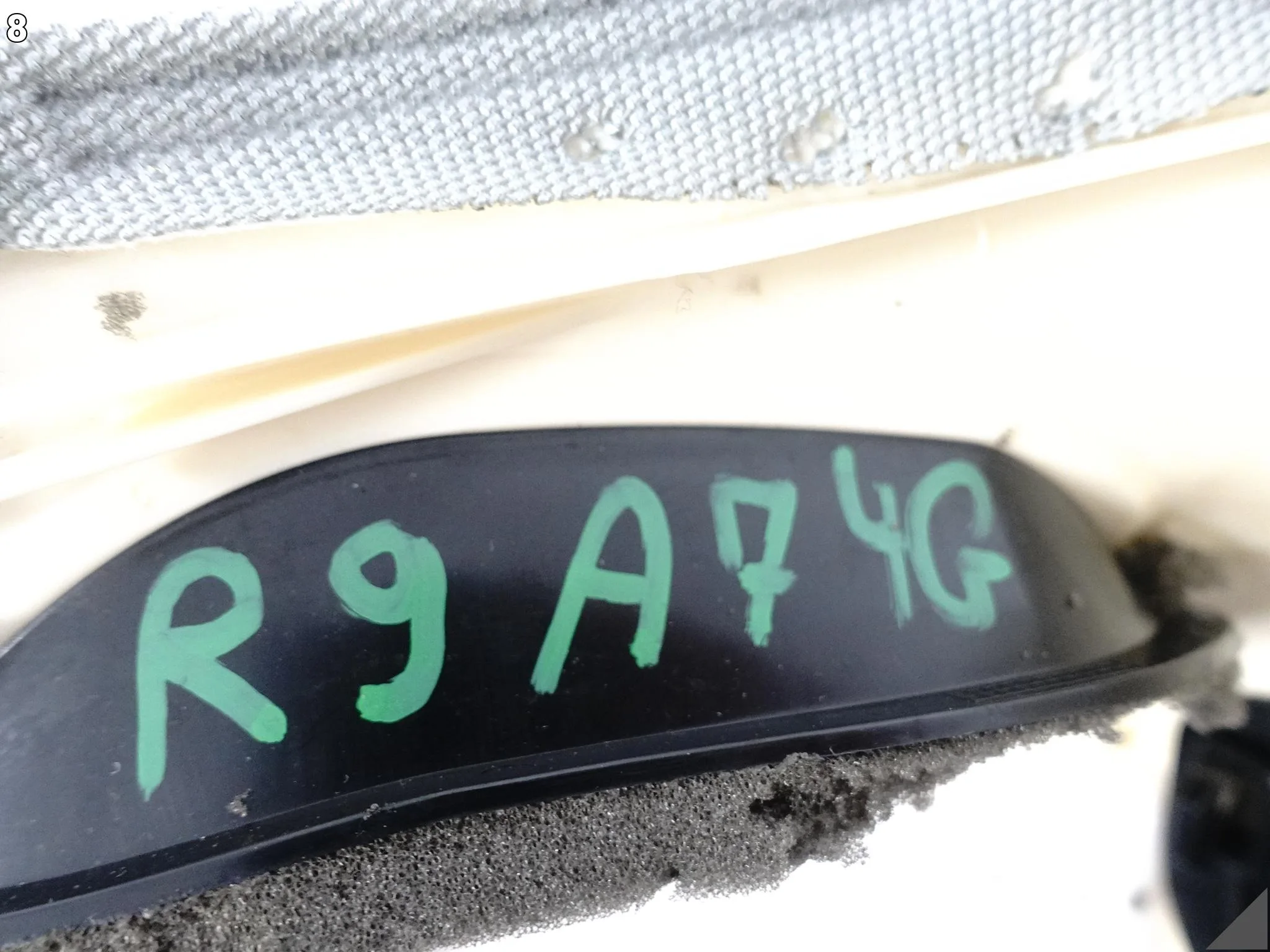 AUDI A7 S7 RS7 4G8 C7 10-18 OSŁONA POSZYCIE SŁUPEK D LEWY MOON SILVER HF6 AUDI A7 S7 RS7 4G8 C7 10-18 OSŁONA POSZYCIE SŁUPEK D LEWY MOON SILVER HF6 - obrazek 9