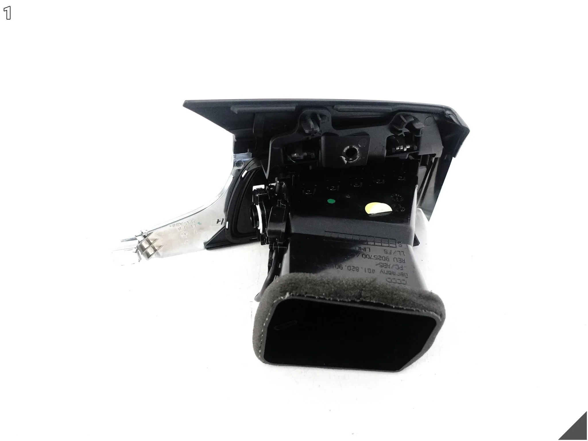 AUDI A7 S7 RS7 4G8 A6 S6 RS6 4G0 C7 LIFT 14-18 KRATKA NAWIEWU LISTWA LEWA AUDI A7 S7 RS7 4G8 A6 S6 RS6 4G0 C7 LIFT 14-18 KRATKA NAWIEWU LISTWA LEWA - obrazek 2
