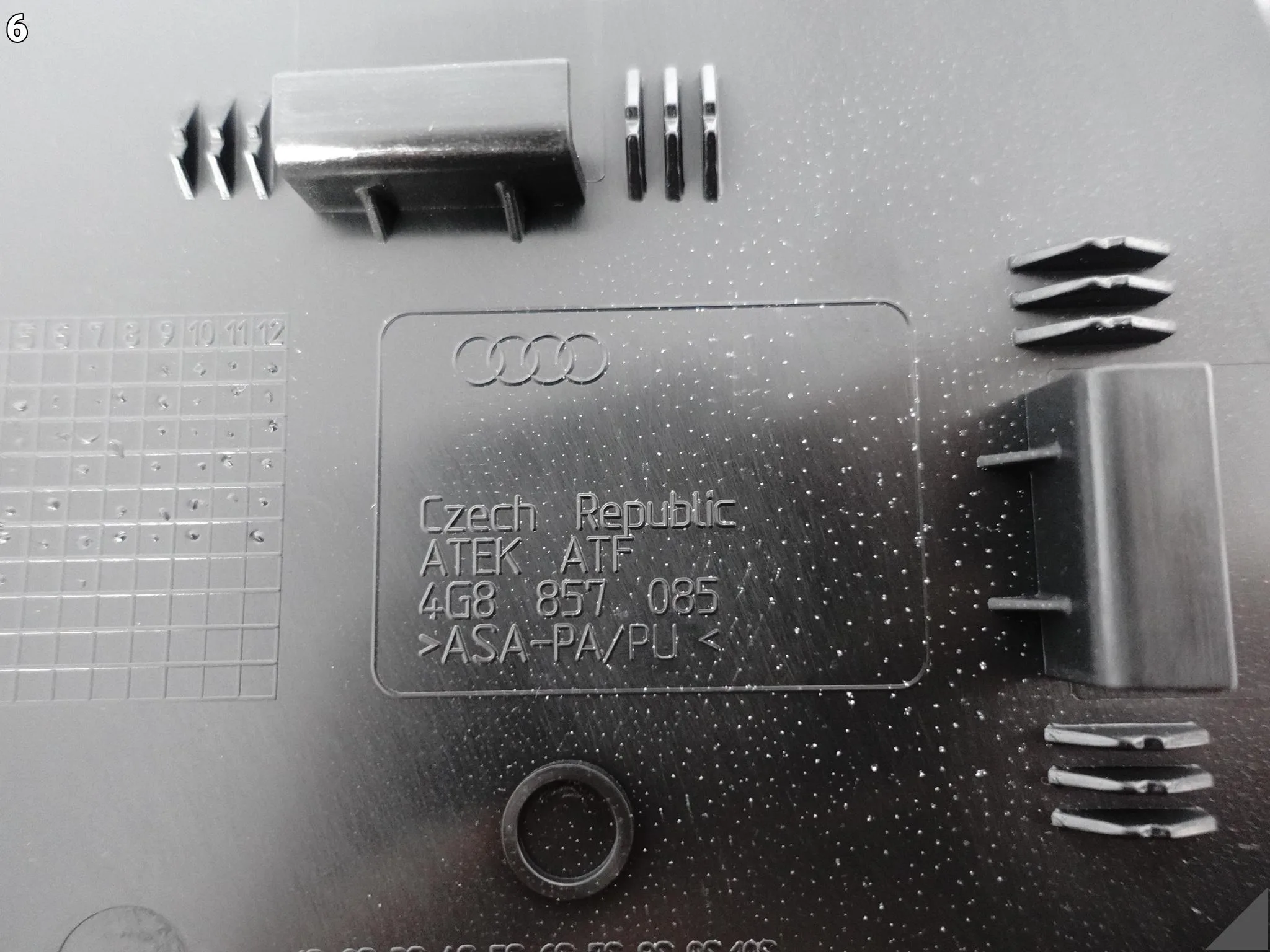AUDI A7 S7 RS7 4G8 C7 10-18 ZAŚLEPKA BOCZNA DESKI KOKPITU LEWA 4PK AUDI A7 S7 RS7 4G8 C7 10-18 ZAŚLEPKA BOCZNA DESKI KOKPITU LEWA 4PK - obrazek 7
