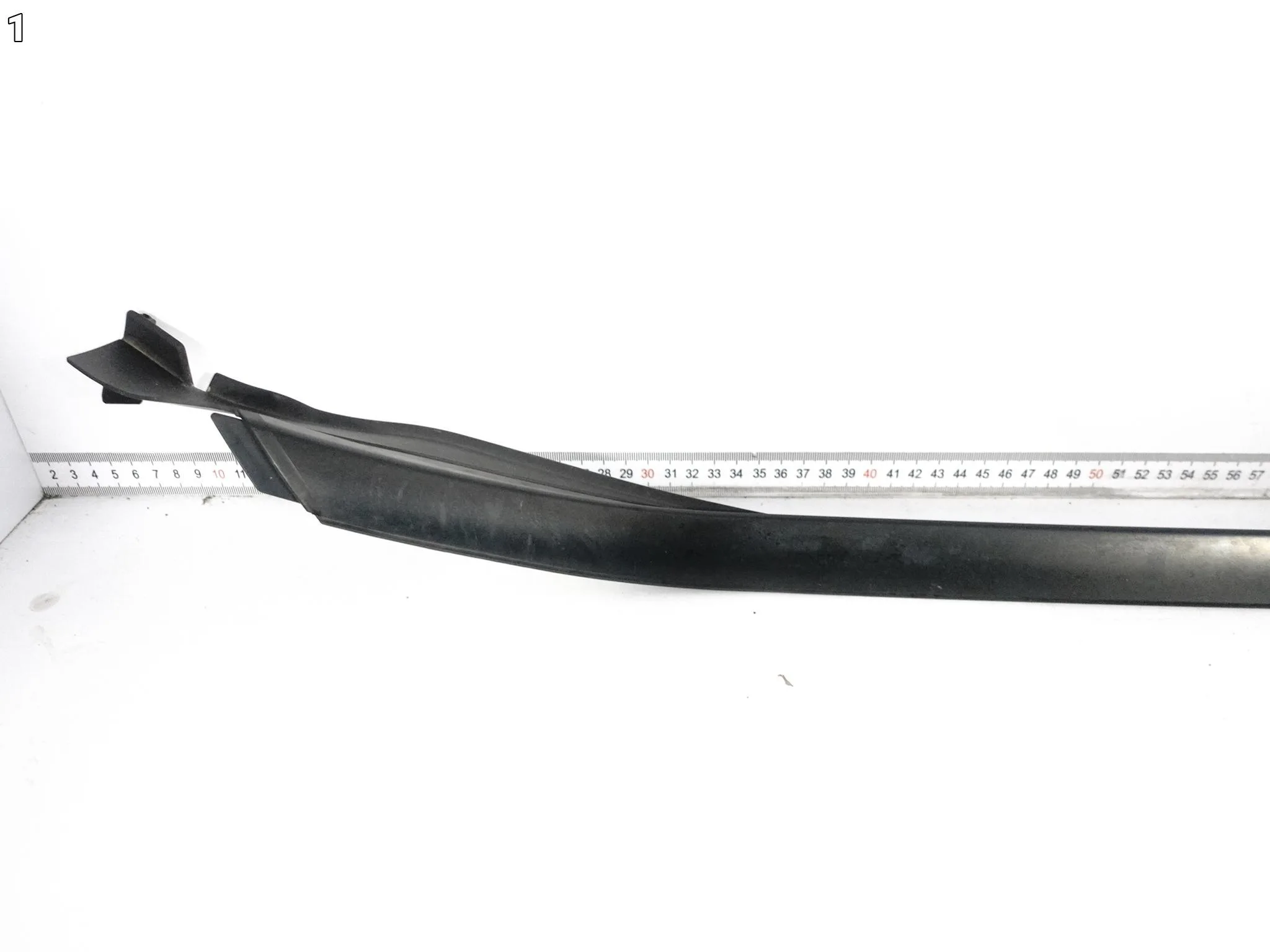 LEXUS RX RX450 RX350 IV 19-22 LIFT LISTWA SZYBY PRZEDNIEJ LEWA PRZÓD LEXUS RX RX450 RX350 IV 19-22 LIFT LISTWA SZYBY PRZEDNIEJ LEWA PRZÓD - obrazek 2