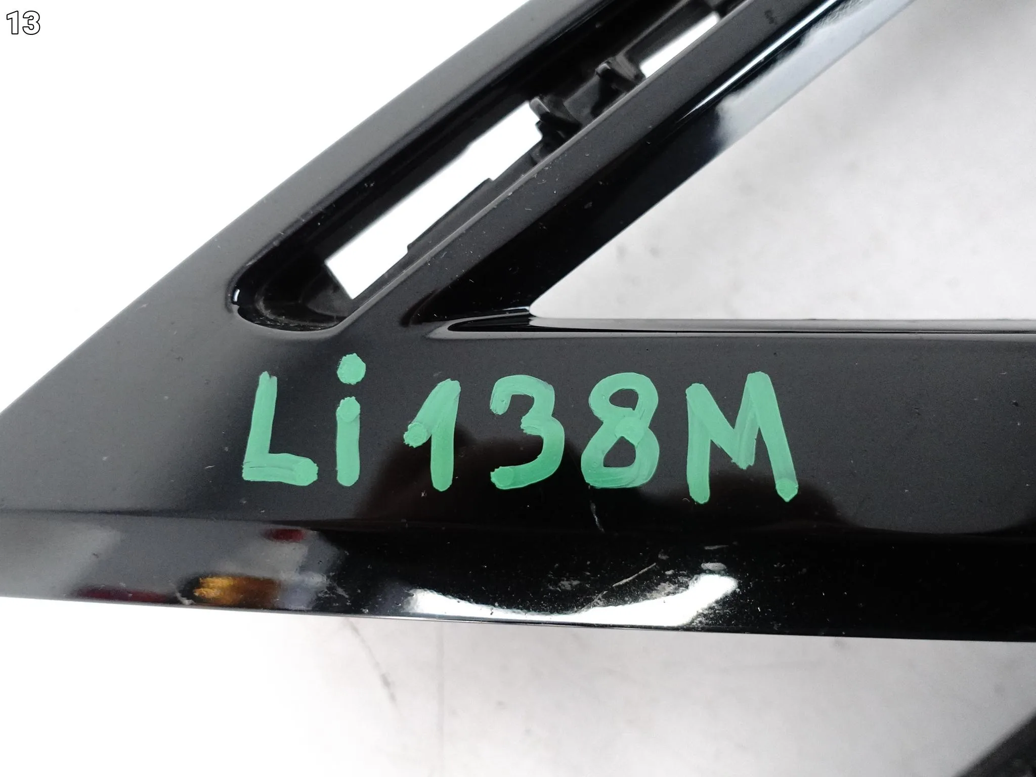 VW TIGUAN II 5NA R-LINE 16-20 RAMKA ATRAPA ZAŚLEPKA WLOT ZDERZAK PRZÓD LEWA VW TIGUAN II 5NA R-LINE 16-20 RAMKA ATRAPA ZAŚLEPKA WLOT ZDERZAK PRZÓD LEWA - obrazek 14