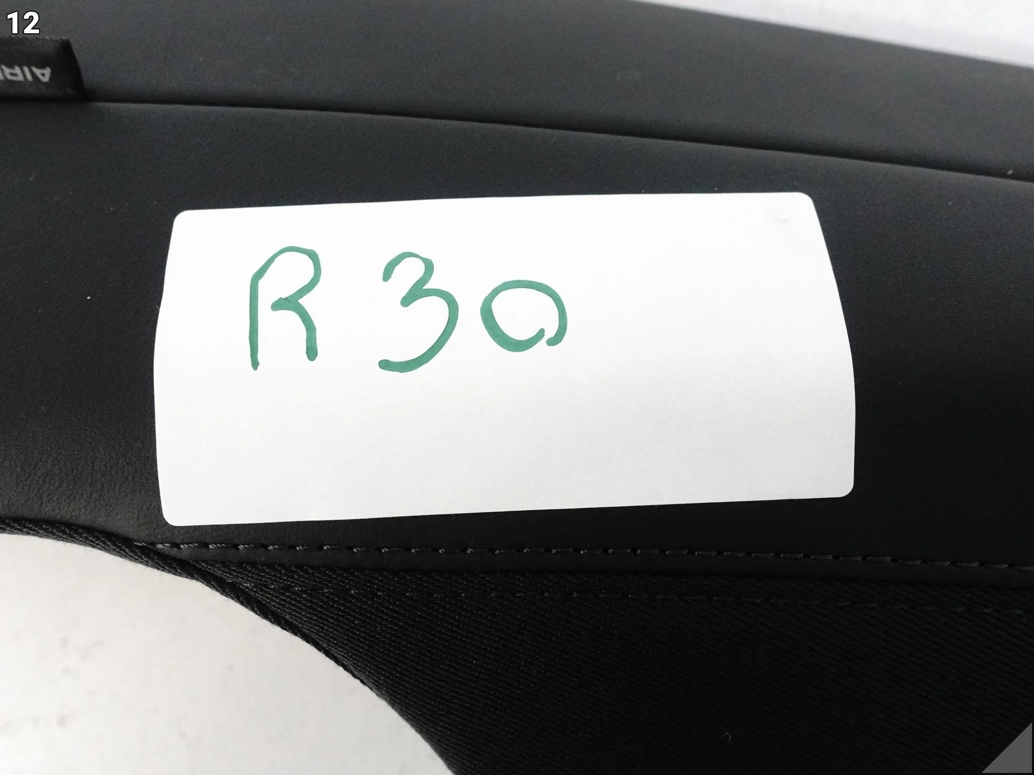 AUDI A7 S7 RS7 4G8 A6 S6 RS6 4G0 C7 10-18 BOCZEK KANAPY TYŁ R VALCONA 22A AUDI A7 S7 RS7 4G8 A6 S6 RS6 4G0 C7 10-18 BOCZEK KANAPY TYŁ R VALCONA 22A - obrazek 13