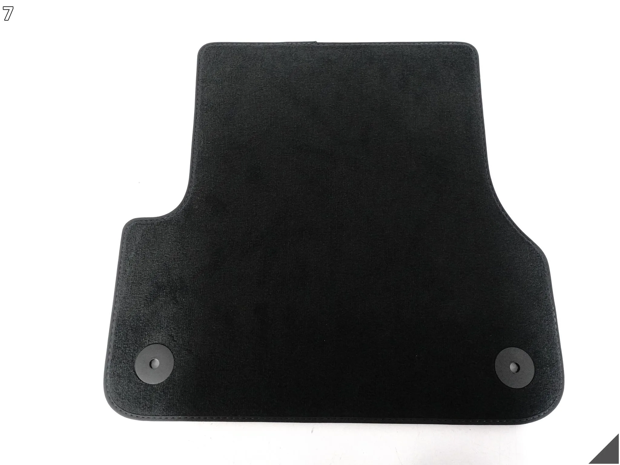 AUDI A7 S7 RS7 C7 4G8 A6 S6 RS6 4G0 10-18 KOMPLET DYWANIKÓW WYKŁADZINA QA5 AUDI A7 S7 RS7 C7 4G8 A6 S6 RS6 4G0 10-18 KOMPLET DYWANIKÓW WYKŁADZINA QA5 - obrazek 8